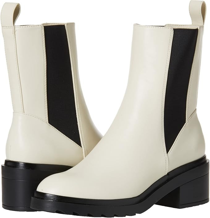 Amazon Essentials Women's Chunky Sole Chelsea Boot | Amazon (US)