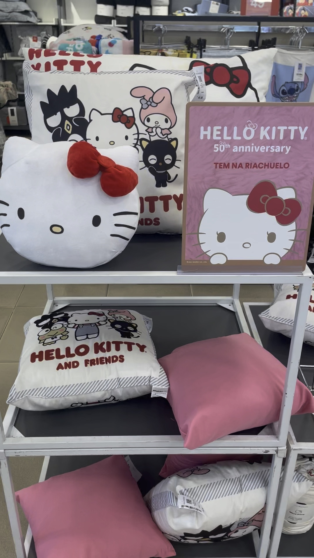 Hello Kitty - 50 anos Riachuelo

Simplesmente perfeita 😍 

#LTKhome #LTKbrasil #LTKpromo