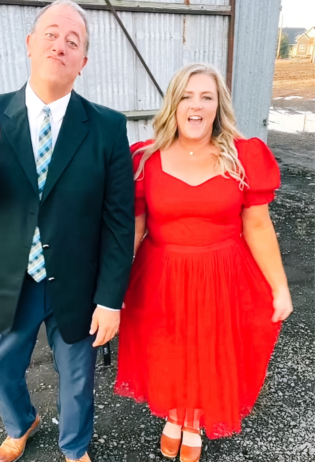 Ivy City Co 
Ballerina Dress: red

#LTKbeauty #LTKHoliday #LTKcurves