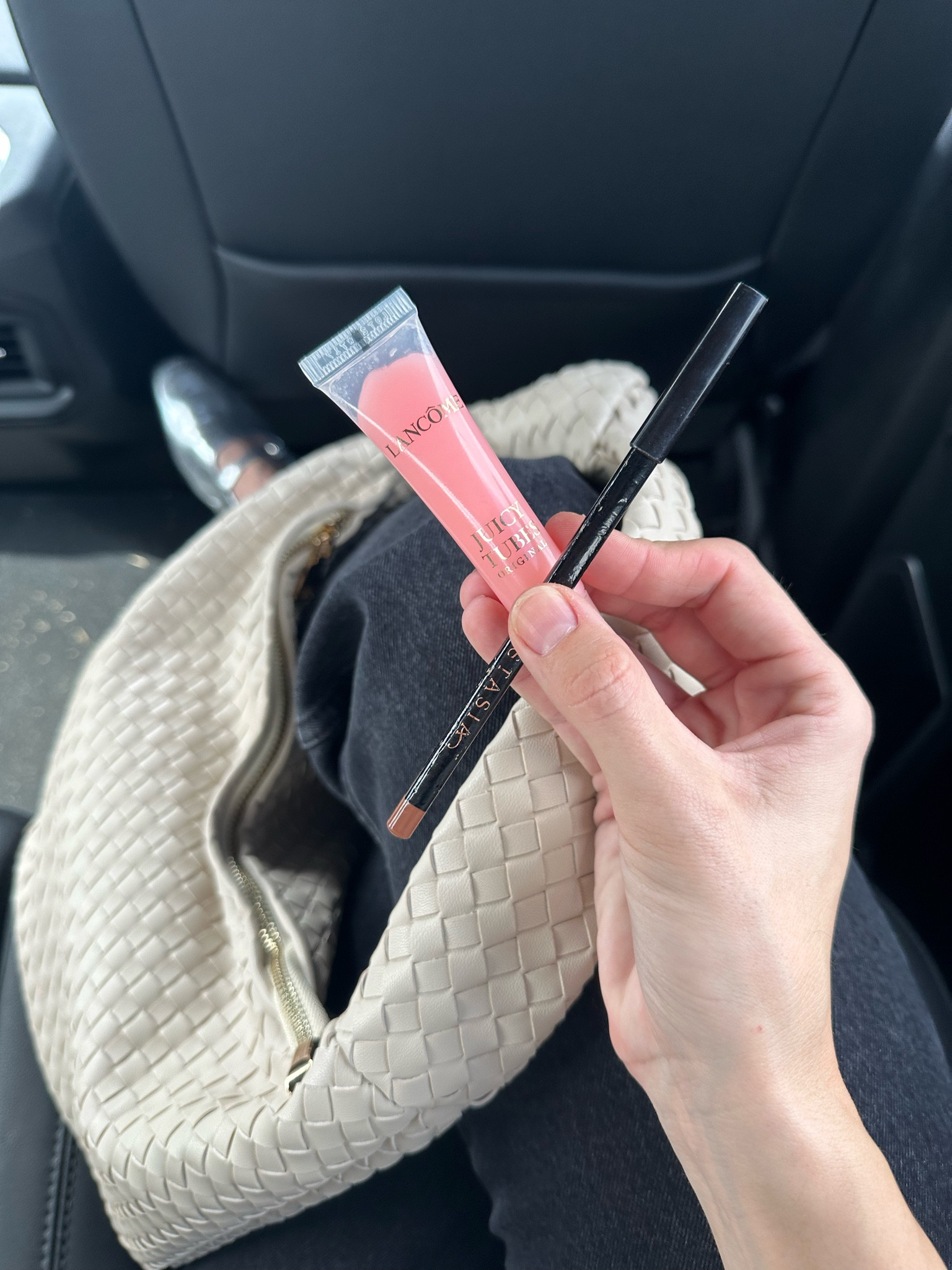 Current lip combo:
Anastasia lip liner in cool brown
Lancôme juicy lip in spring fling 

#LTKsalealert #LTKfindsunder50 #LTKbeauty