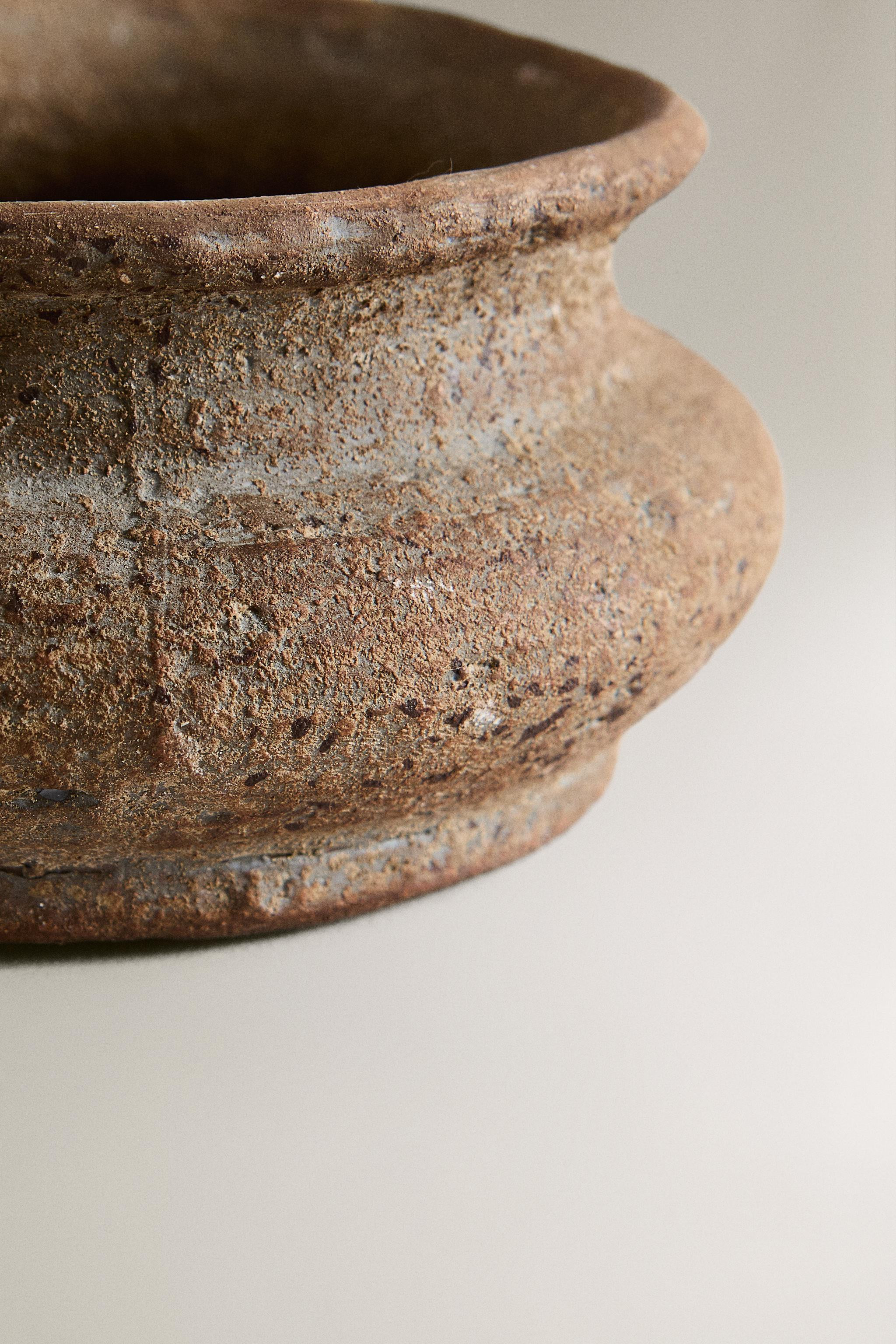 TERRACOTTA VASE | Zara UK