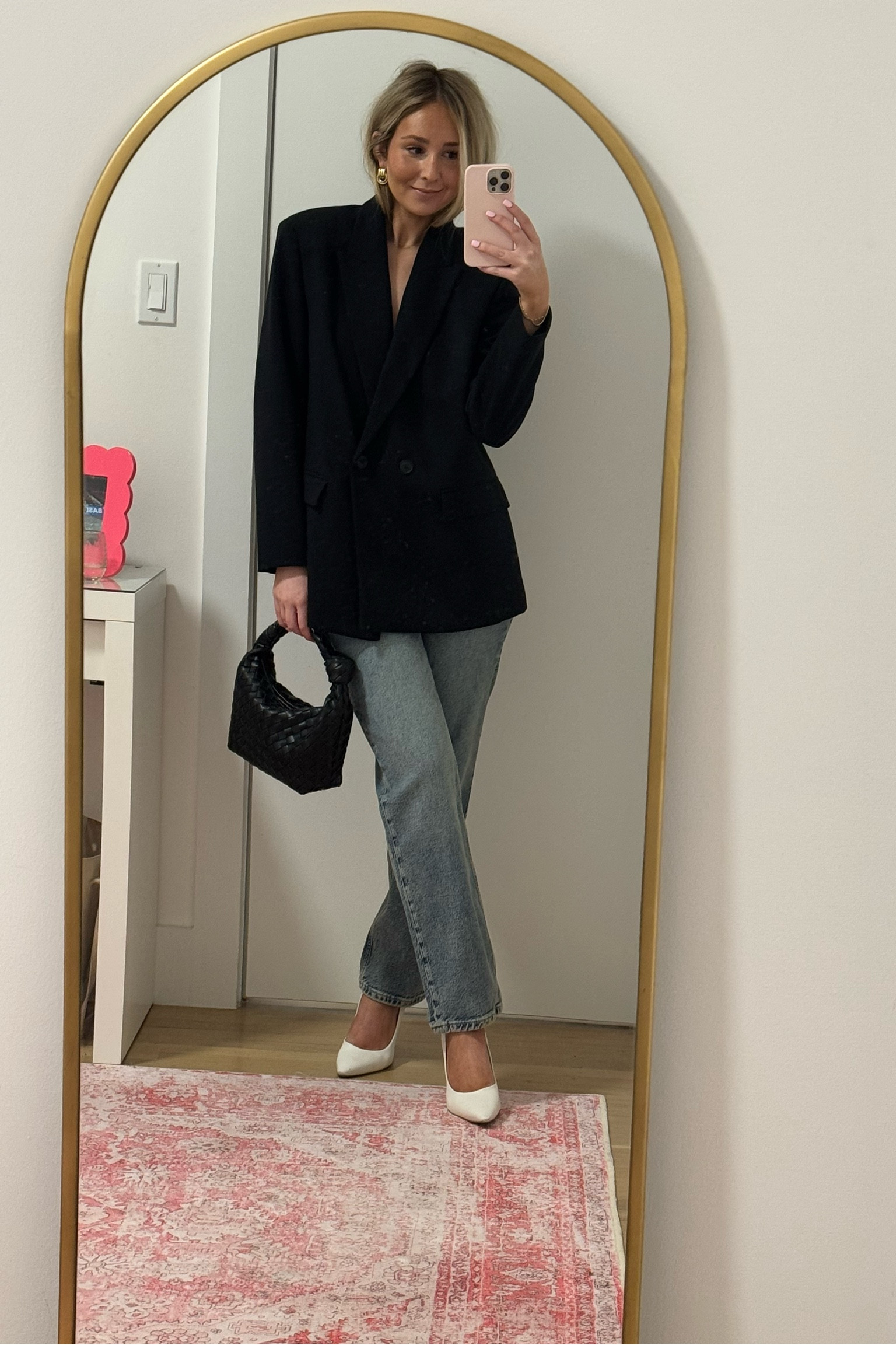 tonight’s look!! 

black blazer outfit | oversized blazer outfit | oversized black blazer | rails jeans | straight leg denim | target style | heaven mayhem earrings dupe | white pumps | sam edelman heels | bottega venetta jodie bag dupe | morgan stewart outfit | dinner outfit | night out outfit 

#LTKFindsUnder100