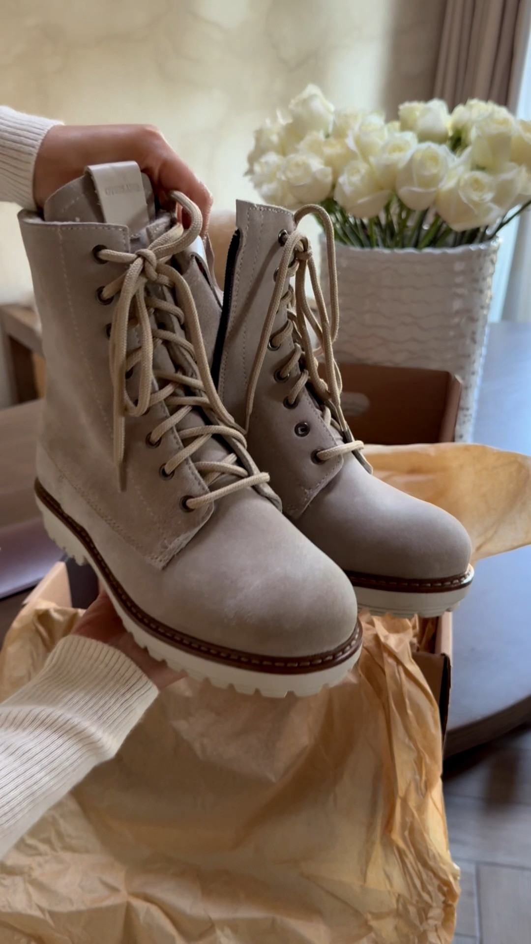 Stepping into winter with craftsmanship that speaks for itself. 
The Bree ankle boots from @OverlandSheepskin combine Italian calfskin suede, natural wool lining, and a beautifully sleek silhouette—designed for both the mountains and the city streets. Timeless. Durable. Effortlessly refined.
#OverlandSheepskin #myOverland
#ad 

#LTKGiftGuide #LTKHoliday