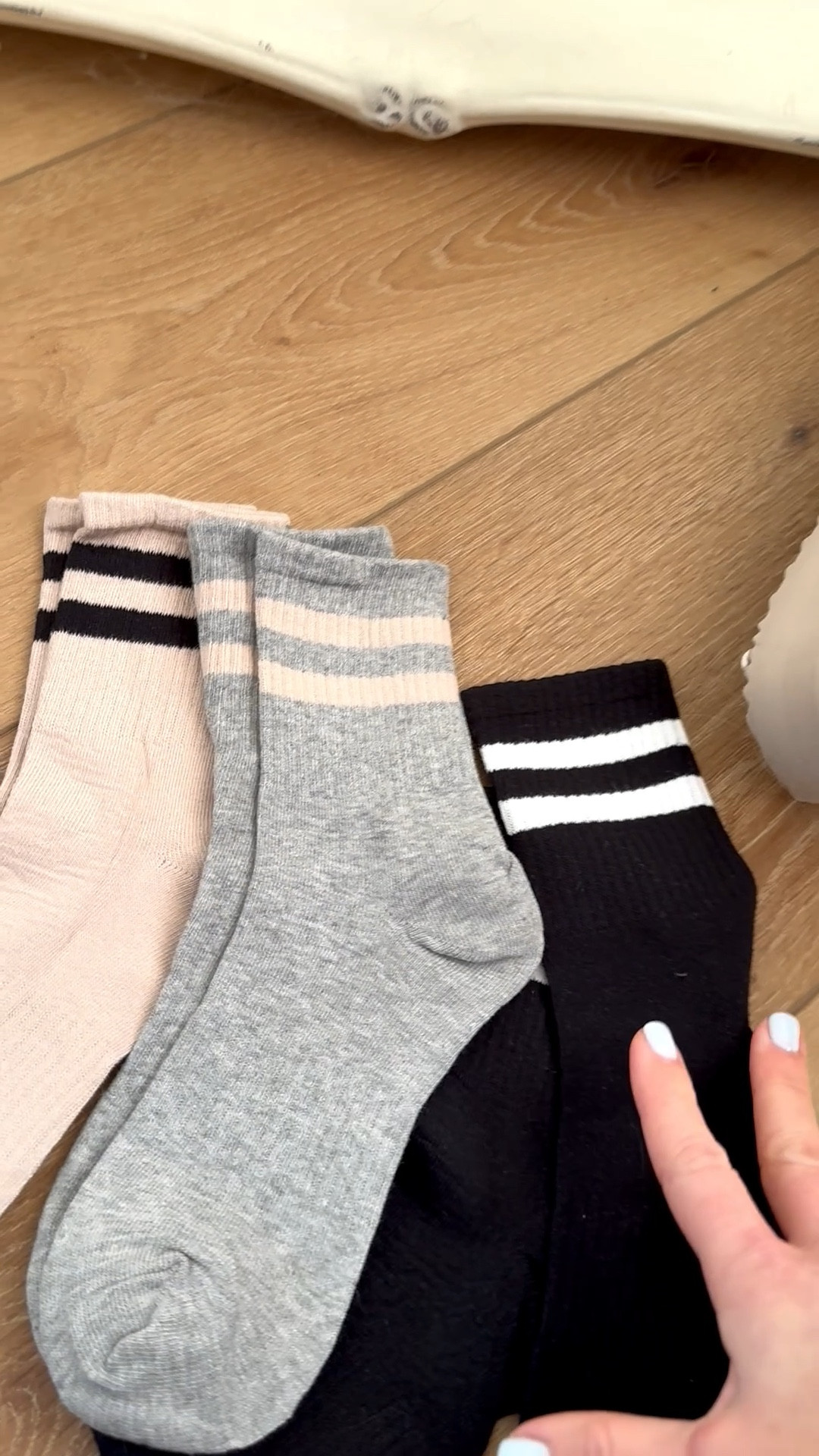 Amazon fashion, varsity socks. Booties size up.



#LTKOver40 #LTKSaleAlert