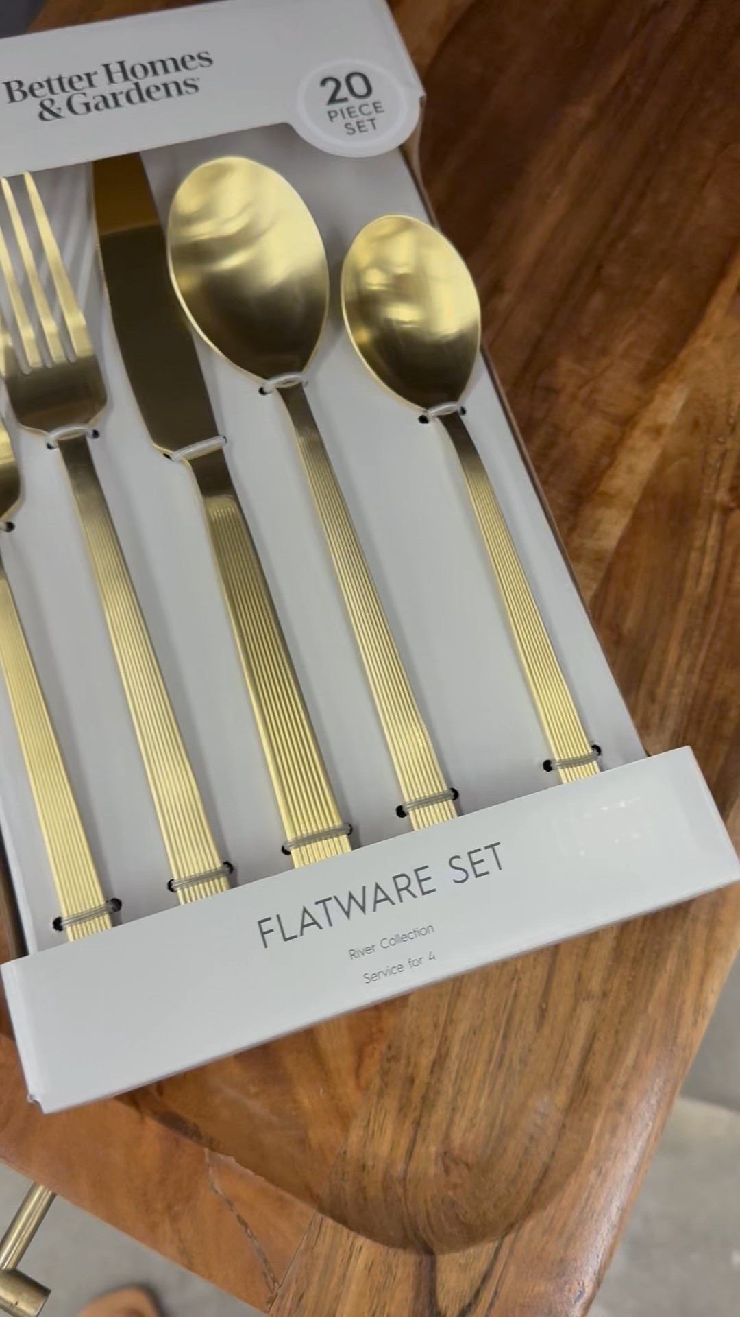Beautiful affordable flatware set!

Walmart decor design target 

#LTKHome #LTKFindsUnder50