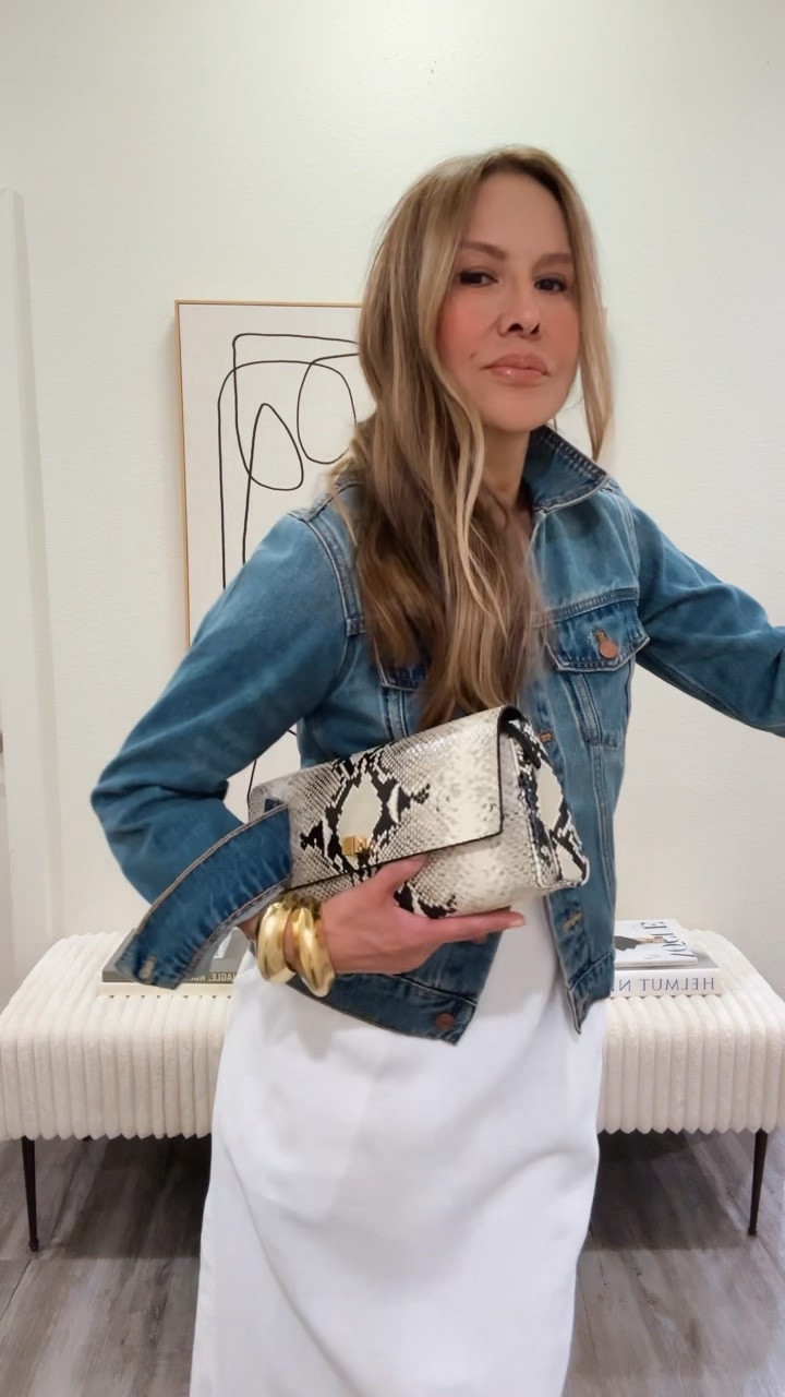 Summer outfit 

Summer outfit ideas , casual style , chic everyday outfits,  spring wardrobe staple , what to wear, Spring outfits  chic spring style elevated basics capsule wardrobe staples modern feminine fashion

#LTKgrwm #LTKSeasonal #LTKootd