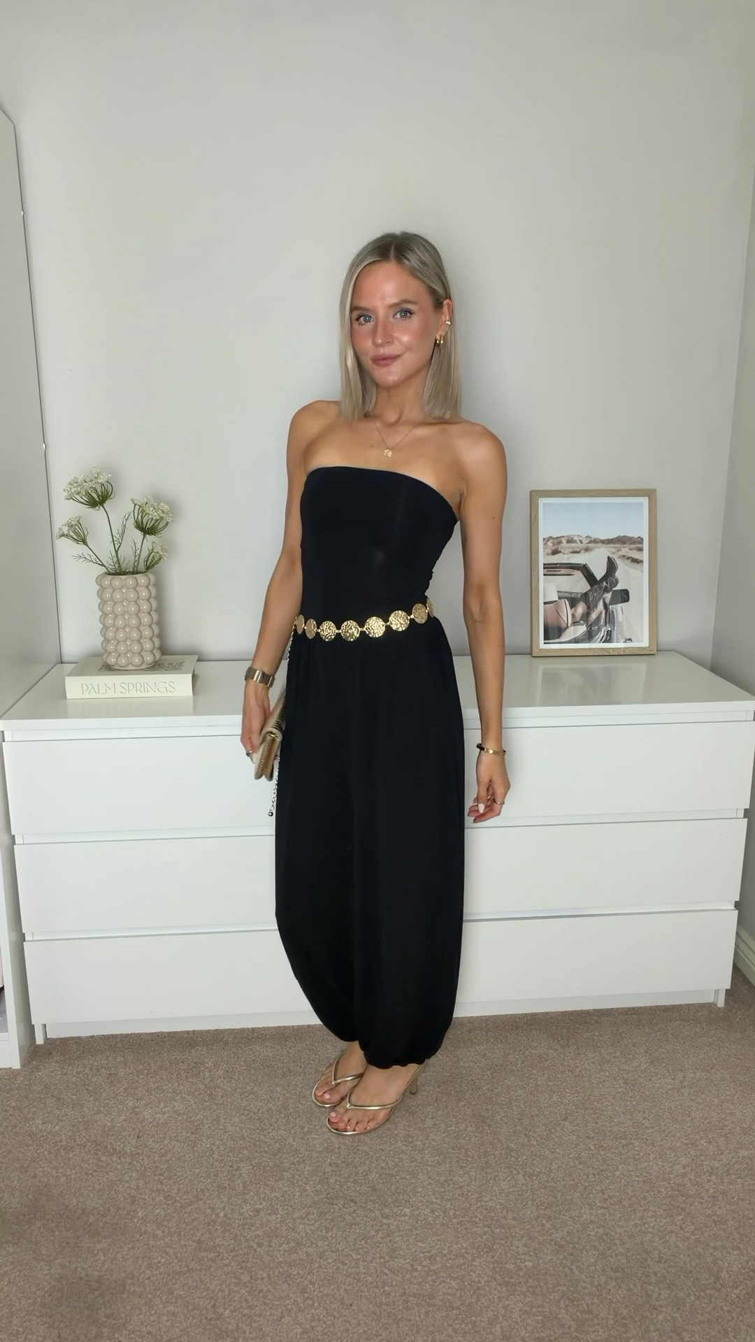 Jumpsuit styling from day to night 🖤 one of my favourite additions to my wardrobe this summer ✨ comment SHOP and I’ll pop the links over to you 😘

#dailyoutfitideas #summerwardrobe #capsulewardrobe  

Summer outfits , holiday outfits , balloon trousers , day to night outfit

#LTKuk #LTKsummer #LTKdatenight