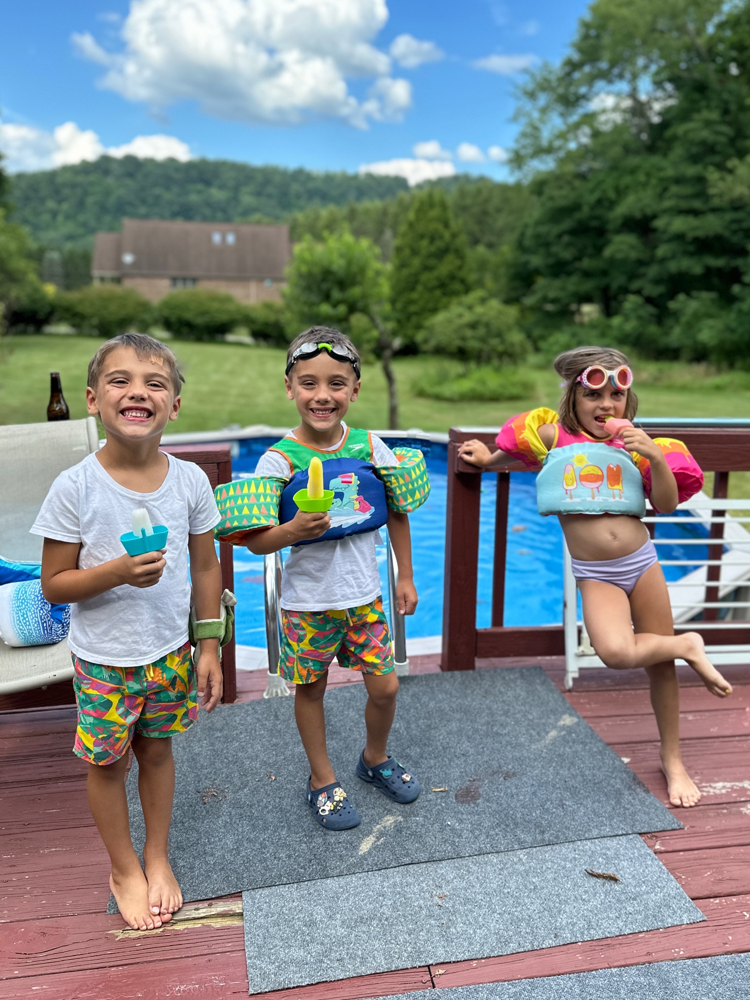 Silicone popsicle holder

#LTKSwim #LTKSummerSales #LTKSeasonal