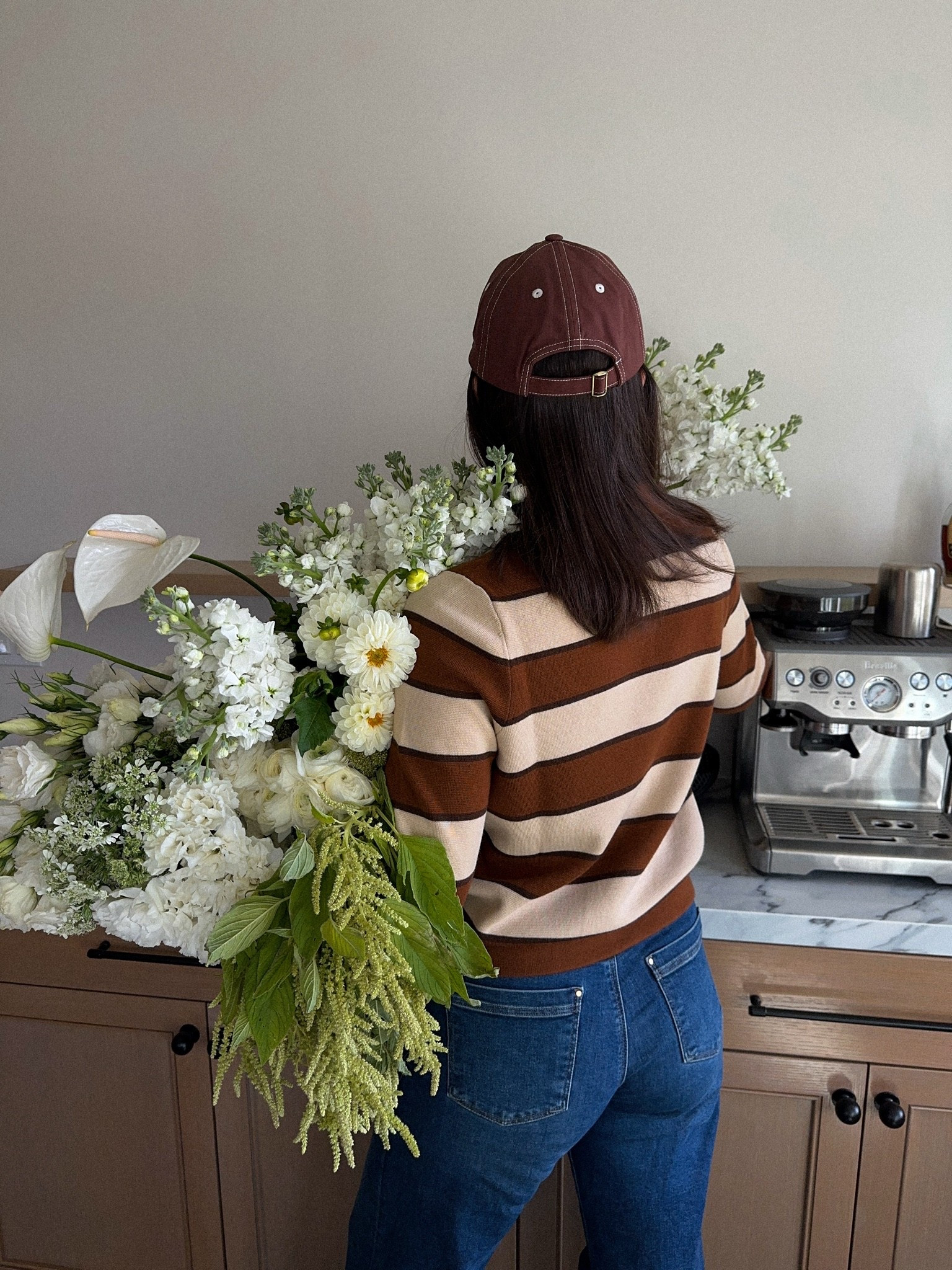 Casual choc Fall outfit

#LTKSeasonal #LTKootd #LTKOver40
