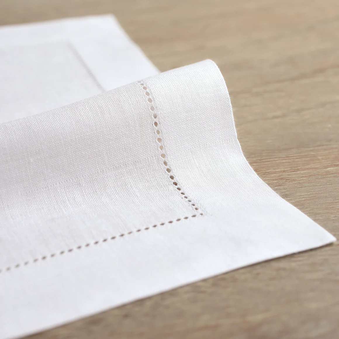 Classic Hemstitch Placemats | Solino Home