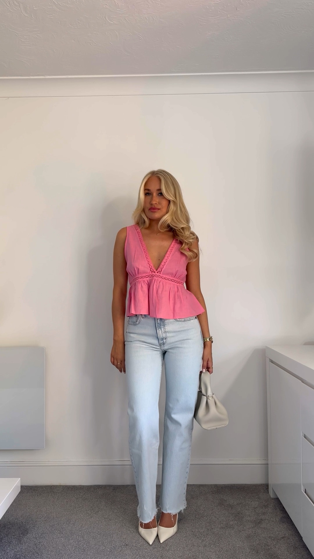 it’s cute and I love!!🩷💘💝💓

Jeans are the best fit!! 

Top is Zara ref: 3666/085 


#LTKuk #LTKsummer #LTKstyletip