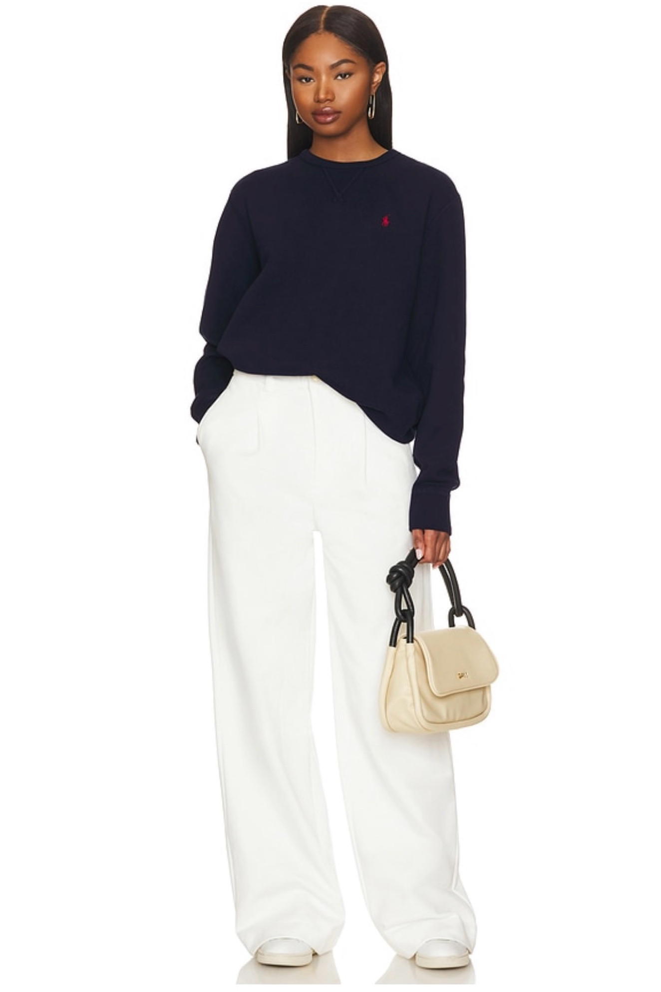 Comfortable fall fit - Ralph Lauren sweatshirt / revolve / Black Friday sales 

#LTKTravel #LTKSeasonal #LTKSaleAlert