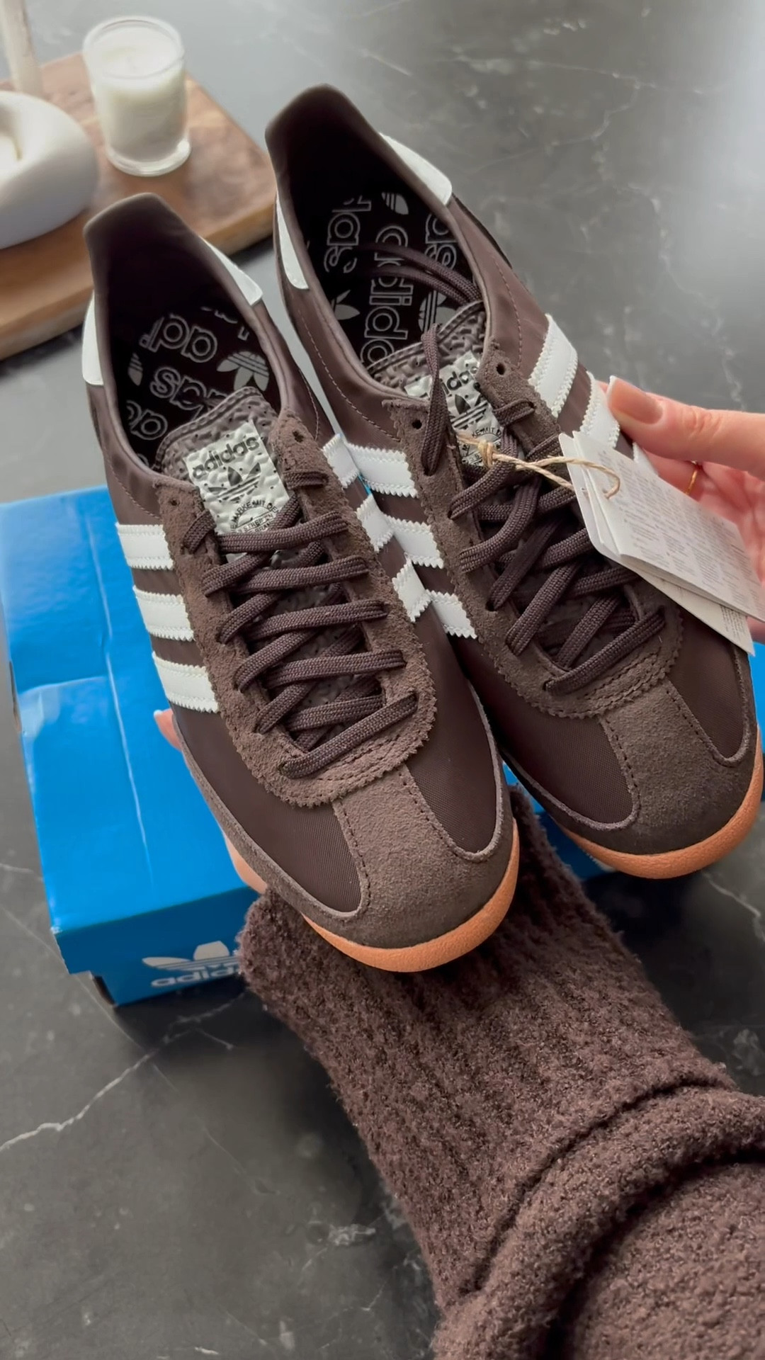 Unbox my new Adidas trainers with me 🐻🤎✨

Adidas SL72 trainers, chocolate brown, spring trends, new trainers, unbox with me

#LTKuk #LTKshoes #LTKspring