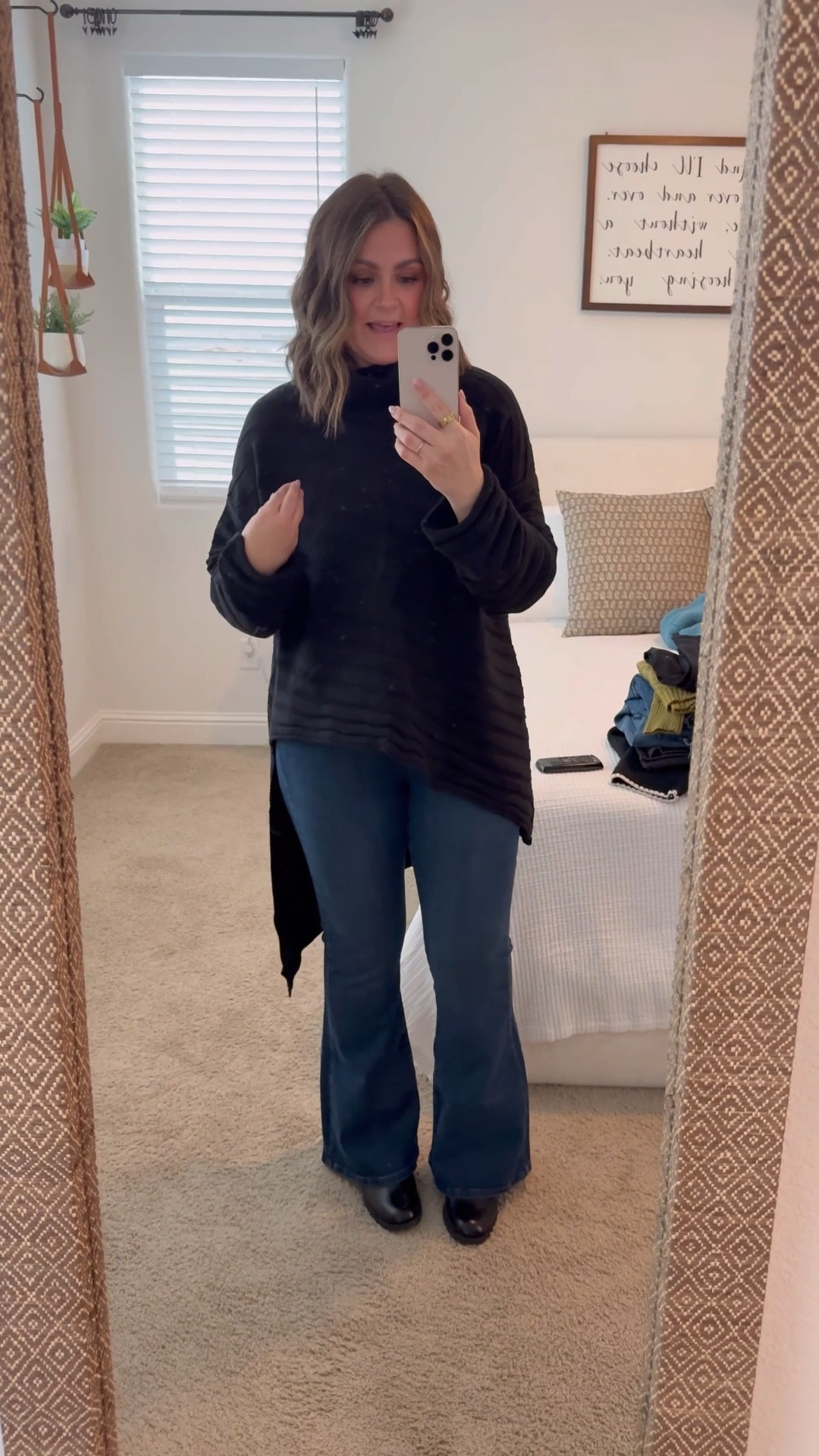 Free people try-on

Fleece, medium
Jeans, large
Black sweater, large 
Boots, 10

#LTKFindsUnder100 #LTKMidsize #LTKOver40
