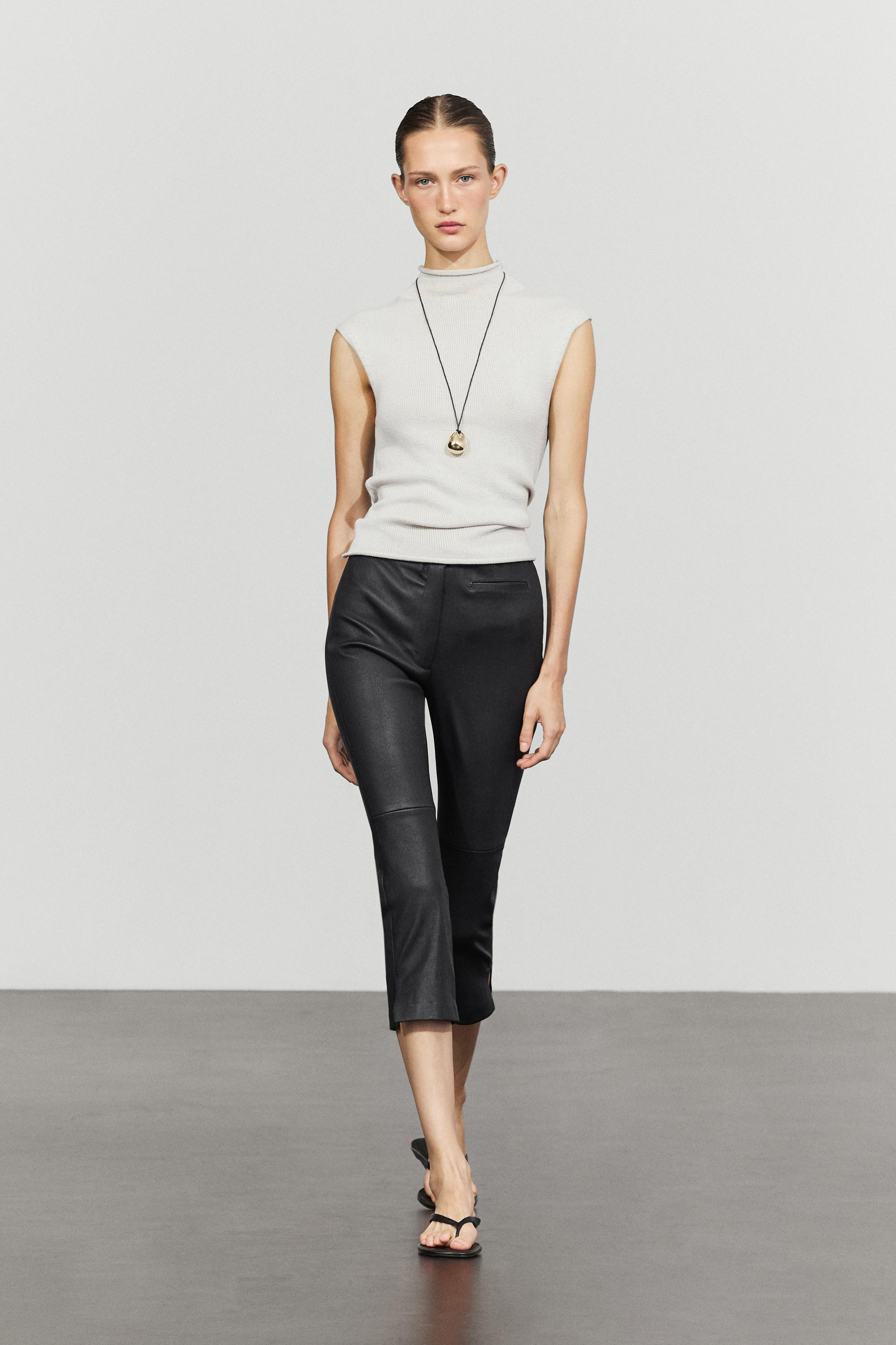Leather capris | Massimo Dutti UK