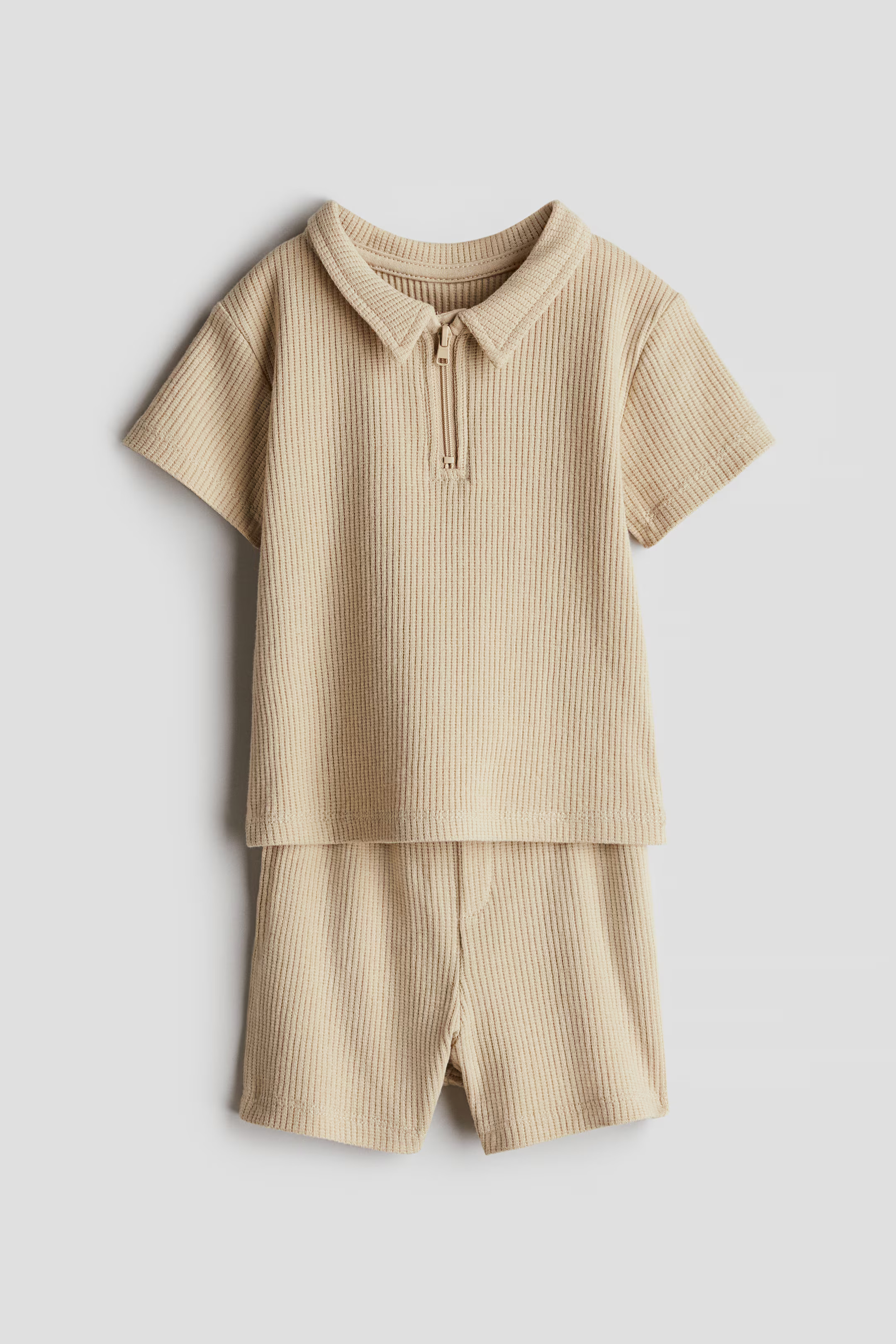 2-piece waffled jersey set | H&M (UK, MY, IN, SG, PH, TW, HK)