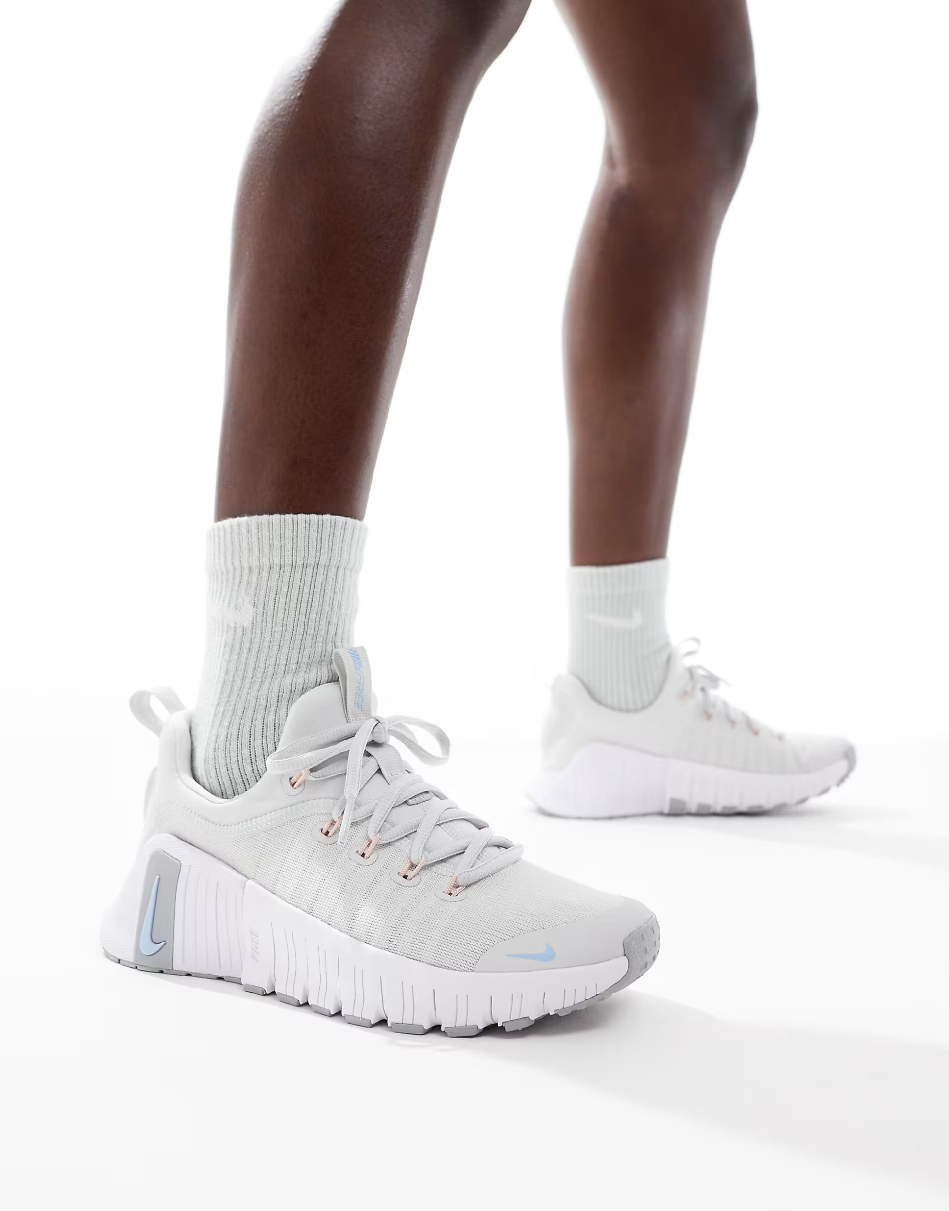 Nike Training Free Metcon 6 trainers in grey and white | ASOS (Global)