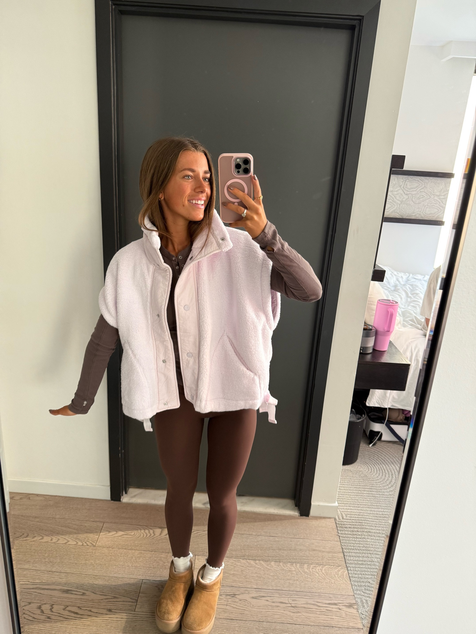 NYC outfit part 2!!🩷🤎

#LTKActive #LTKFitness #LTKGiftGuide