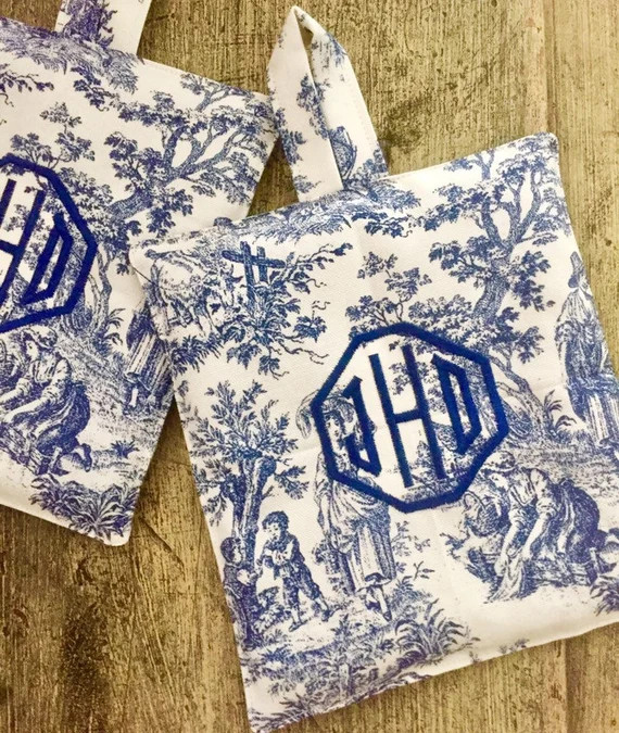 Blue Toile Pot Holder, Monogrammed Kitchen Pot Holder, Toile Potholder, French Country, Kitchen L... | Etsy (US)