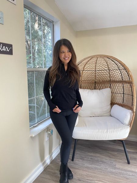 Staying warm in my Fabletics | mock neck zip up front and leggings with pockets | in wearing small in both #ltkfit


#LTKfindsunder50 #LTKstyletip
