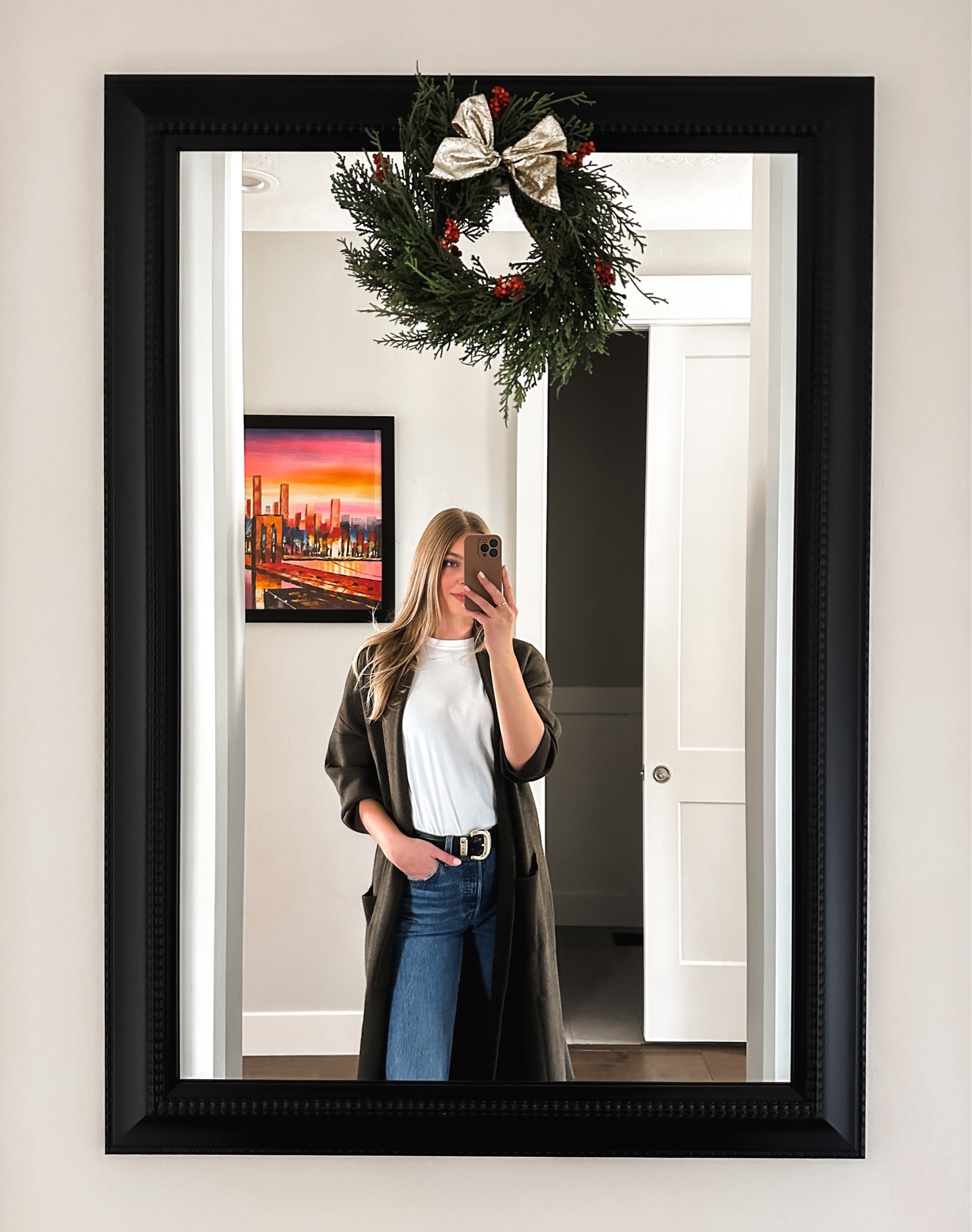 Mini wreath, gold bows, olive green cardigan (small)

#LTKsalealert #LTKhome #LTKHoliday