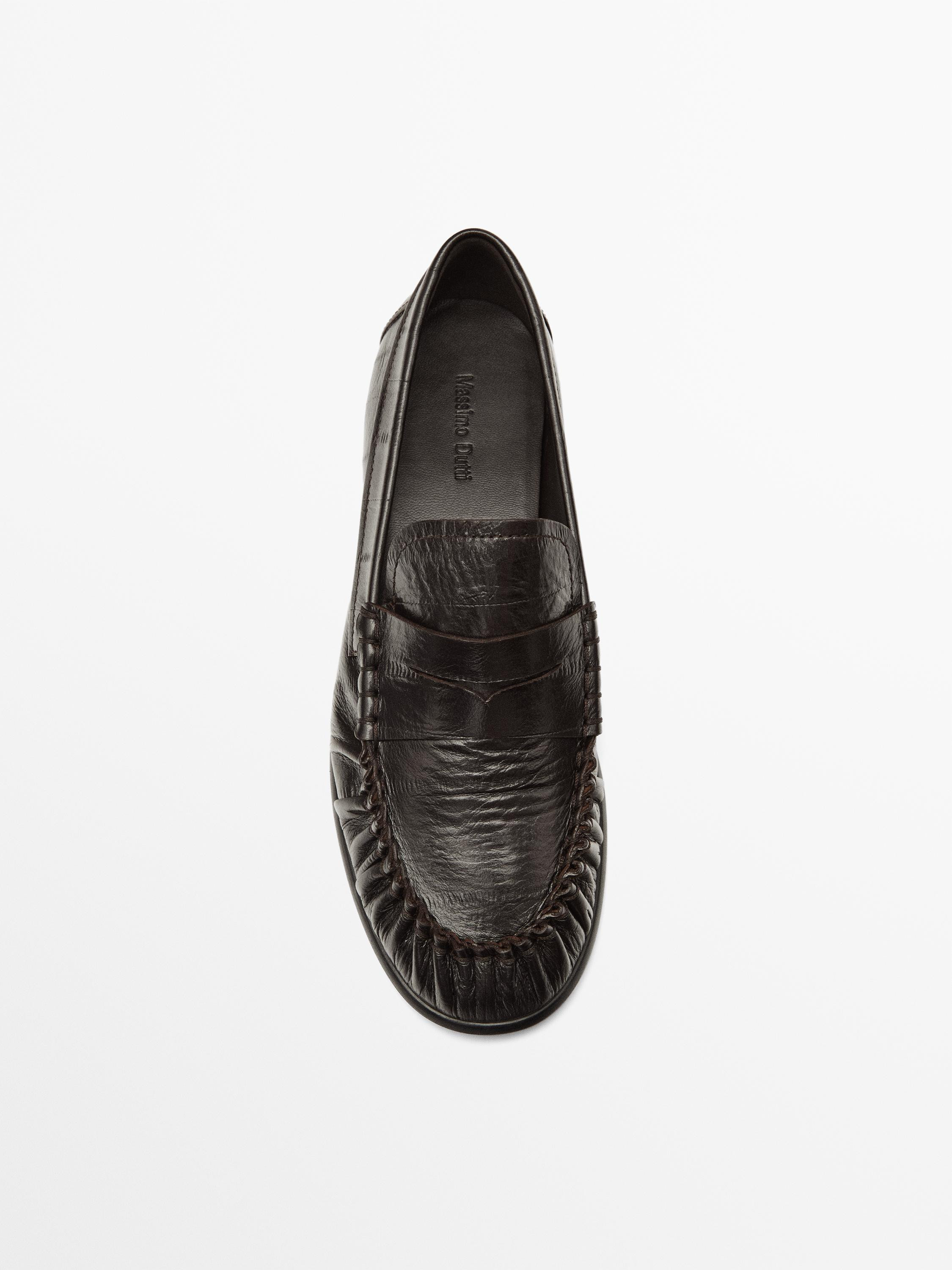 Embossed leather loafers | Massimo Dutti US