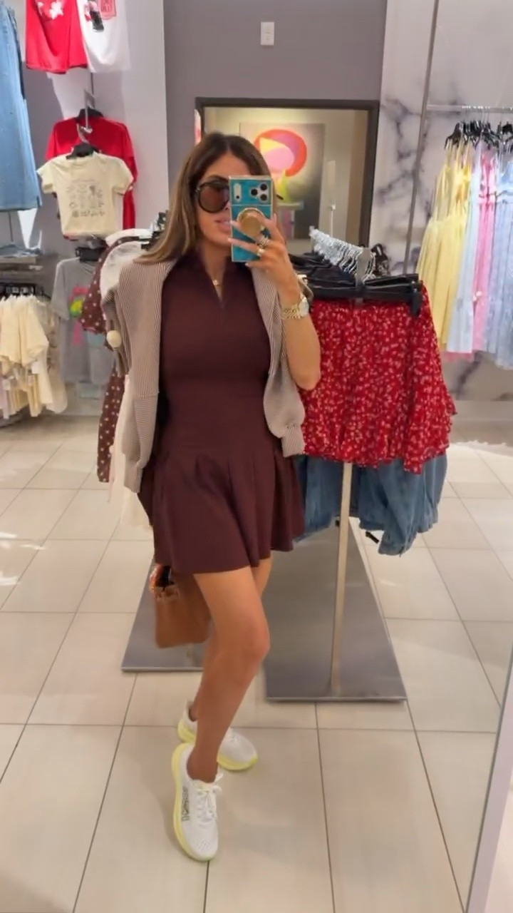 I’m wearing an XS in both pieces! The pullover sold so quick, but I’m checking daily for restock!! 

Nordstrom sale, NSALE, Nordstrom sale finds, Nordstrom finds, Nordstrom sale, Anniversary sale, Nordstrom jeans, Nordstrom tops, Sunglasses, Travel outfit, Emily Ann Gemma #LTKStyleTip