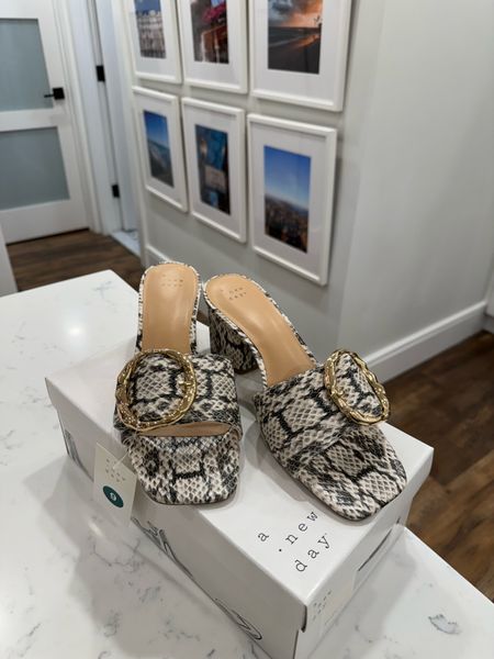 Summer sandals / block heel / on sale 

#LTKsalealert #LTKfindsunder50 #LTKshoecrush