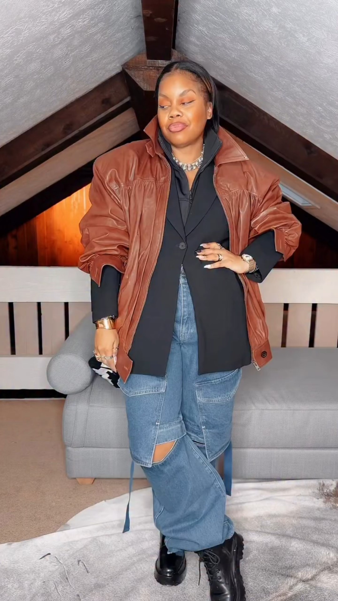 I mean…he said no lies!! I’m going after it! 👊🏾🙌🏾🙌🏾🙌🏾

PS - nothing beats real leather! 

What y’all think?!
•
•
Style over forty, layering style, winter style, leather style