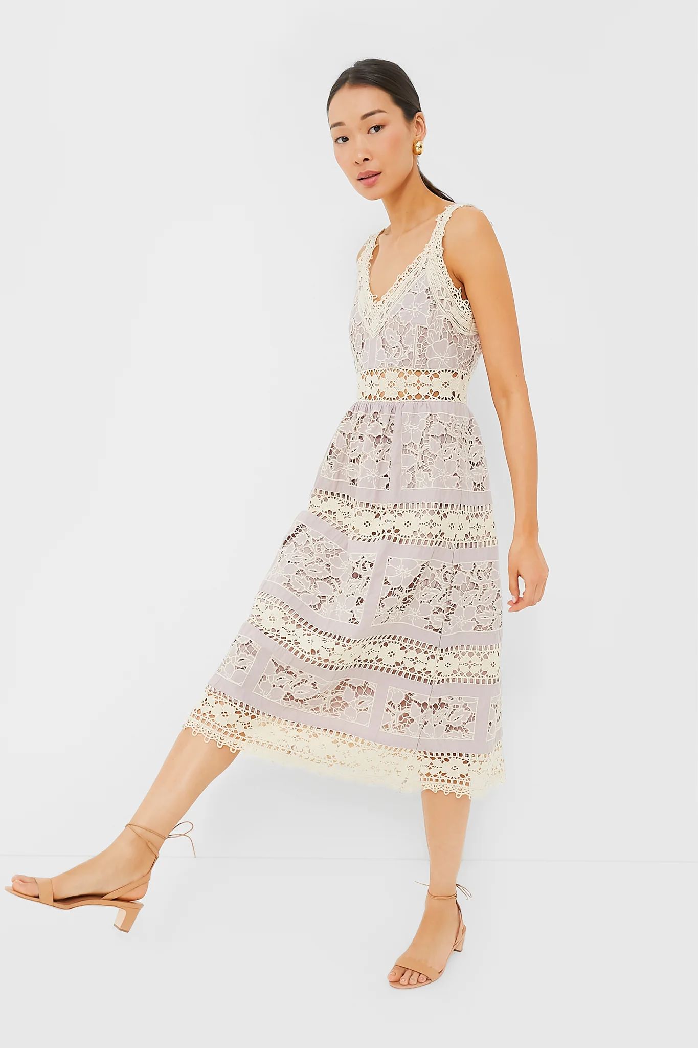 Lilac Joah Embroidery Sleeveless Midi Dress | Tuckernuck (US)