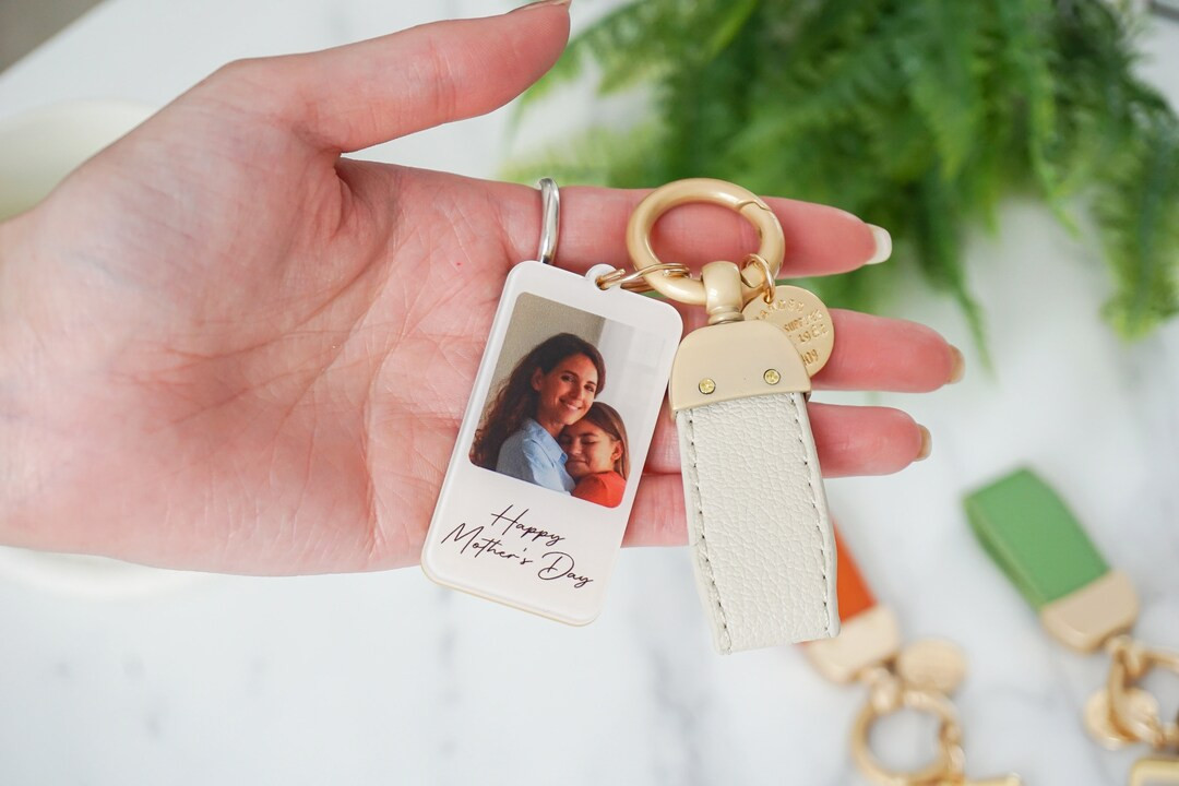 Personalised Mom Keychain,custom Mum Photo Keychain, Mothers Day Gift, Birthday Gift for Mum, Acr... | Etsy (US)