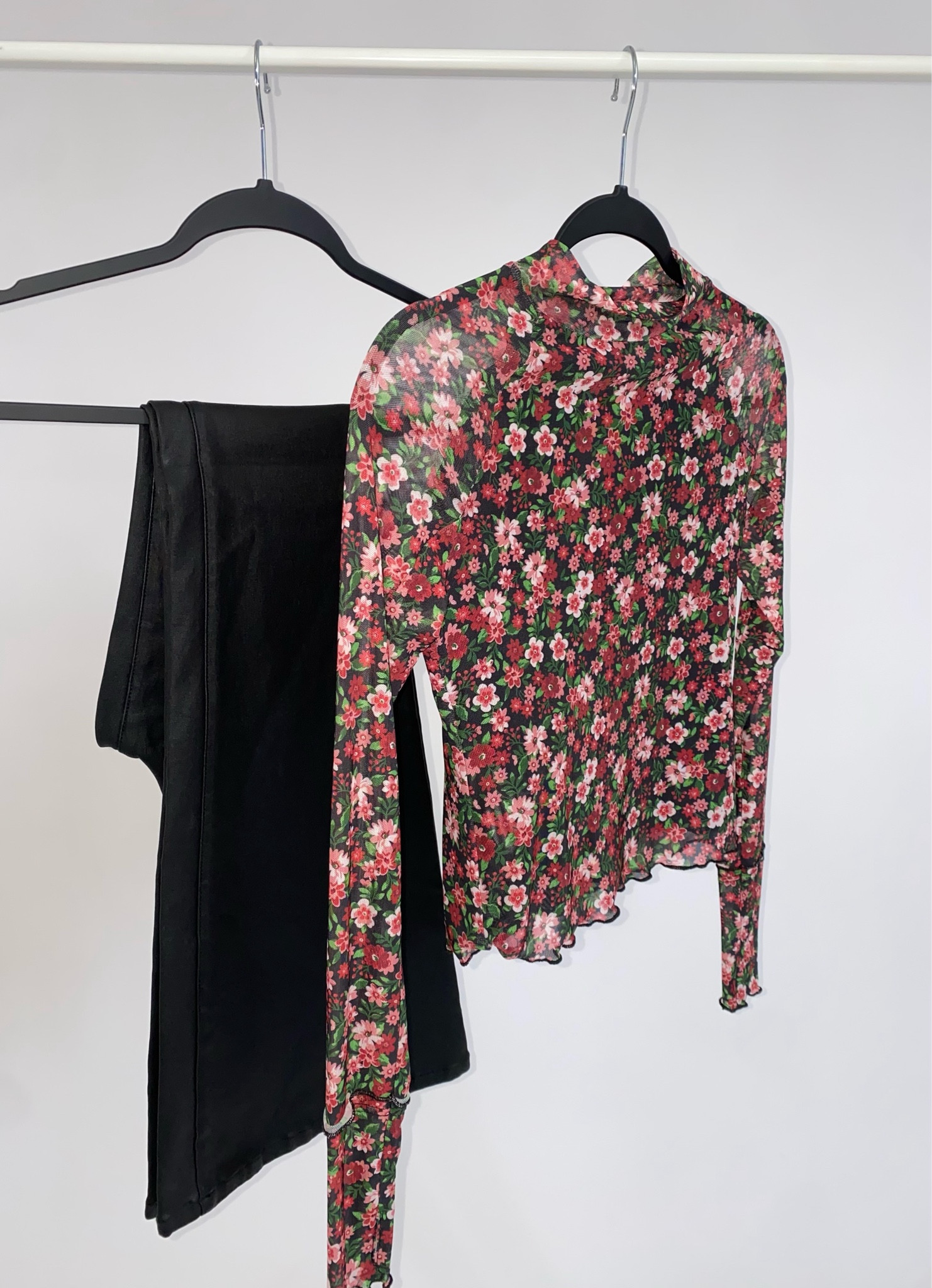 Use “kacie20” on the top and flares 

#LTKFindsUnder100 #LTKSeasonal #LTKStyleTip