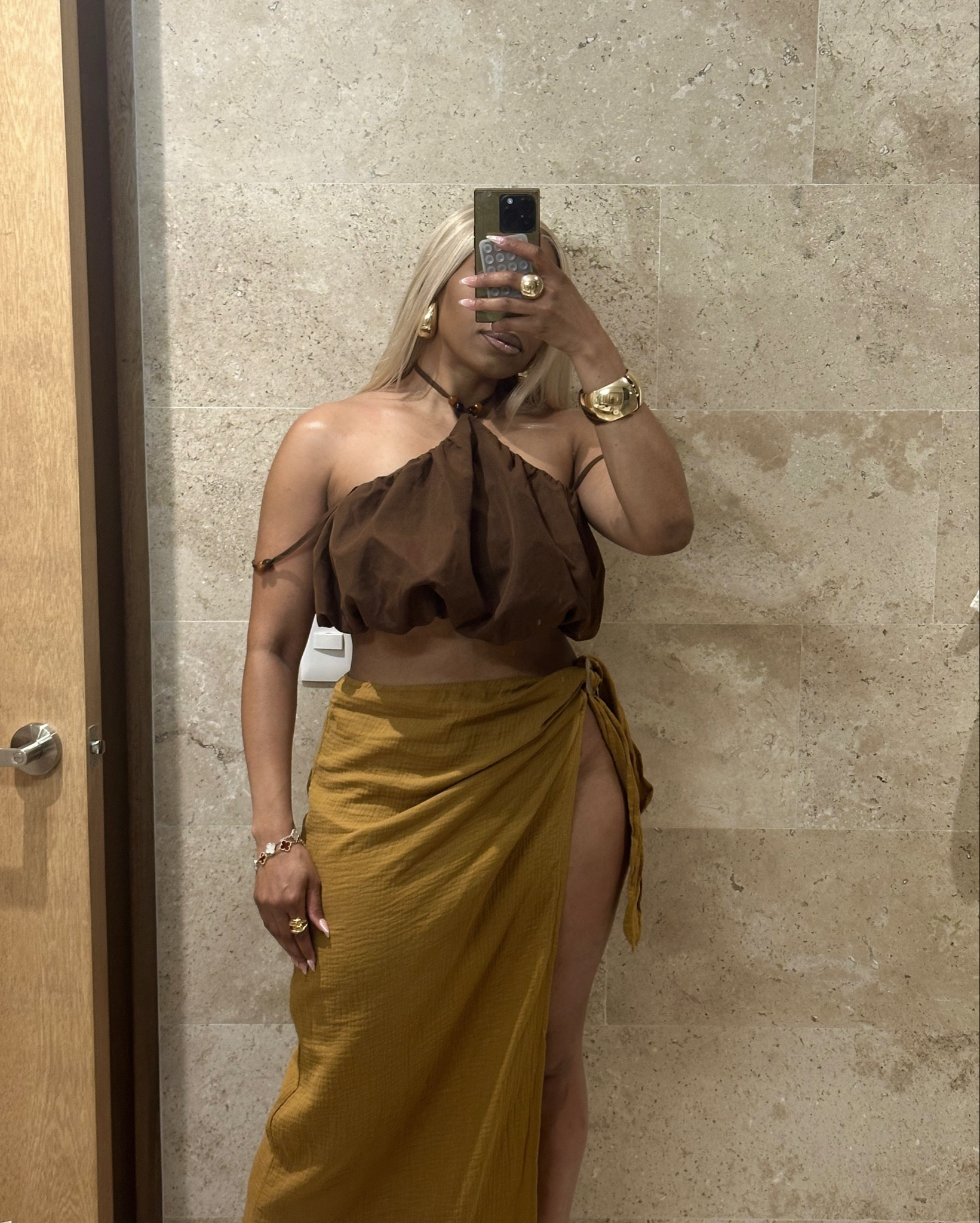 Tulum Looks 🌴🤎
Shoes are from Schutz 🫶🏽

#LTKFindsUnder50 #LTKTravel #LTKStyleTip