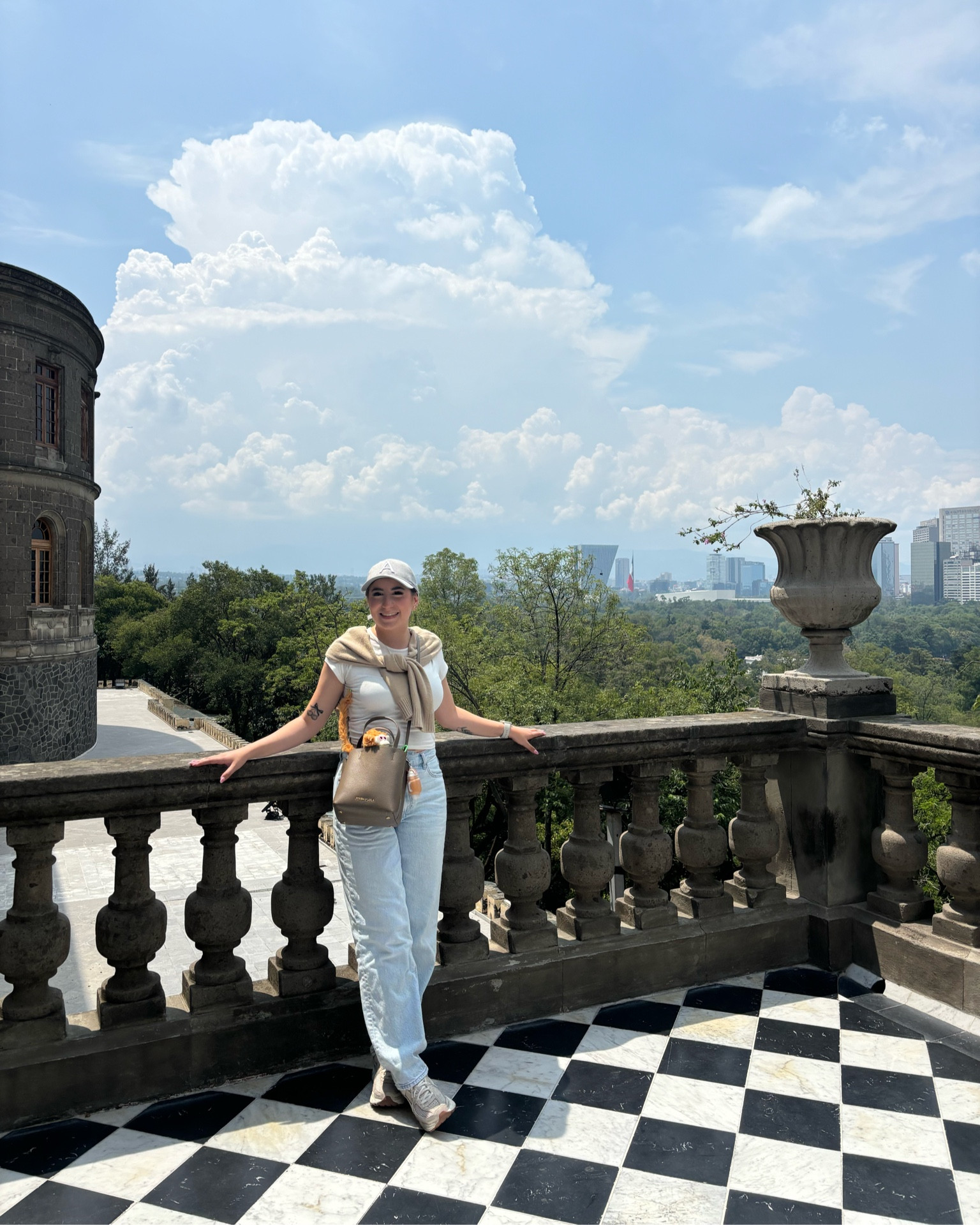 #FashionMonth #LTKcanada #LTKmidsize