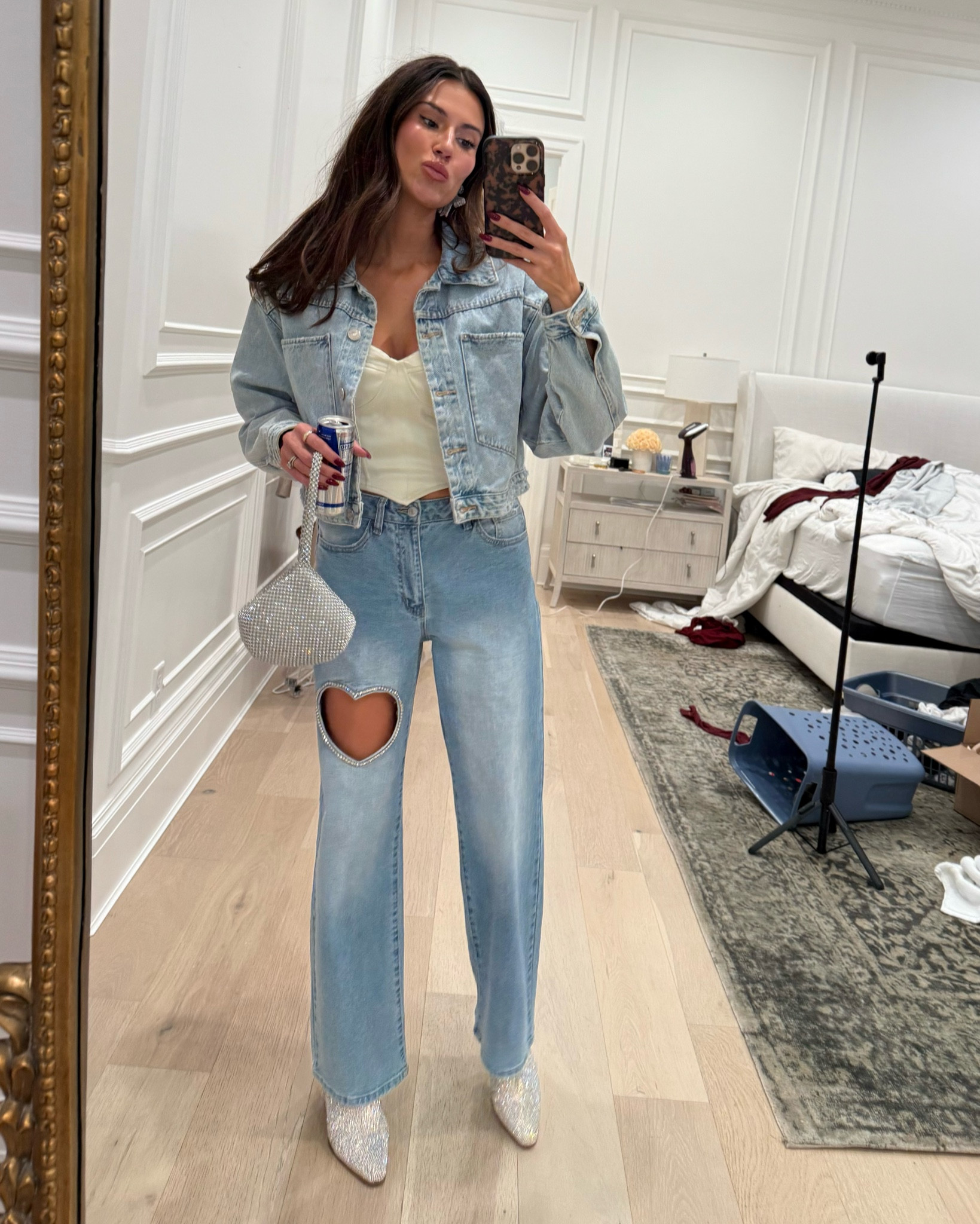 Sabrina carpenter concert outfit, concert fit, concert outfit ideas, outfit is all on sale today! 

Rhinestone jeans, heart jeans, heart outfit 

#LTKFindsUnder50 #LTKShoeCrush #LTKHoliday