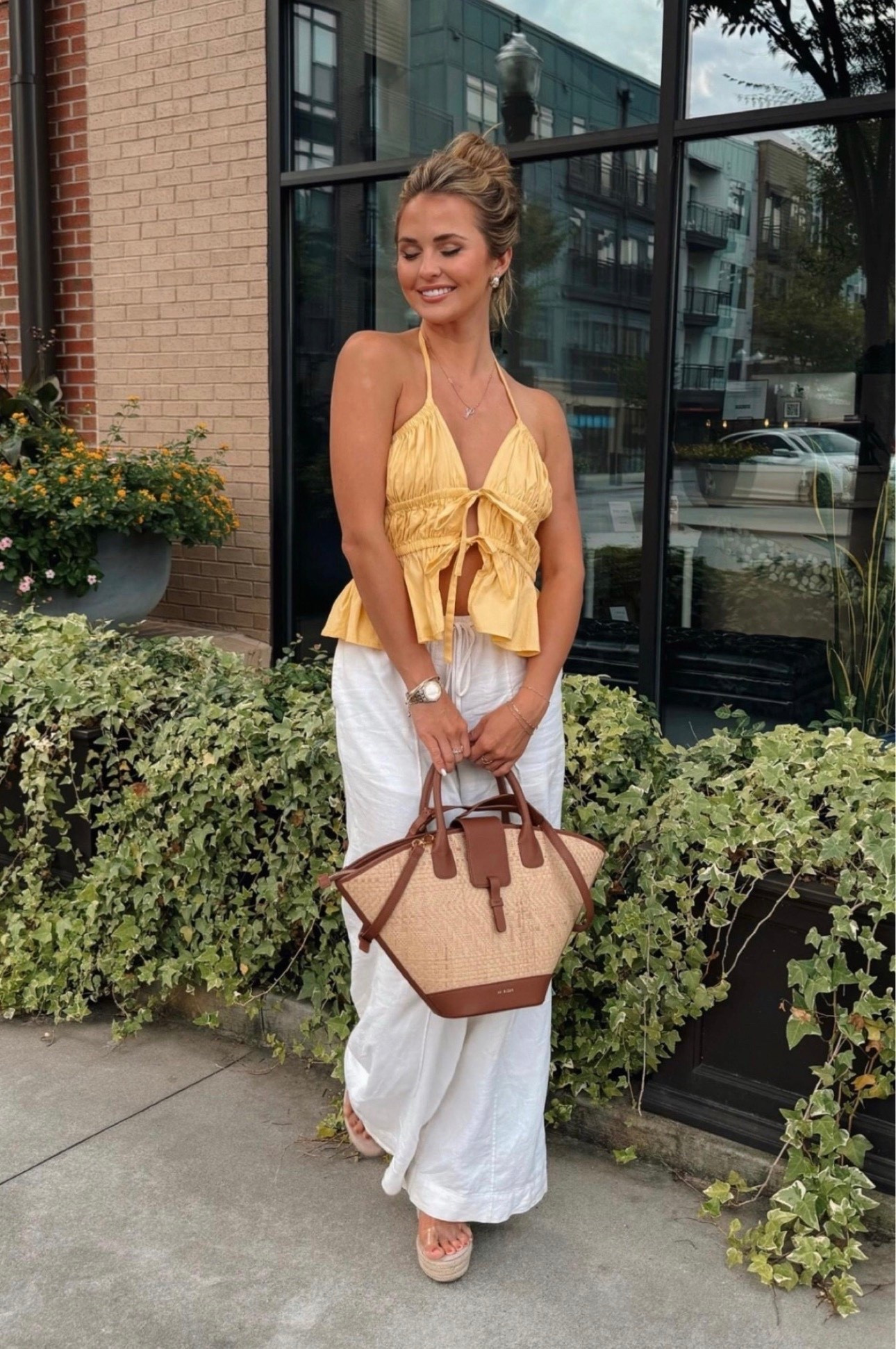 these linen pants are on sale from target for only $20… um yes please!!!

vacation outfit, white pants, beach cover up, swim pants, beachy vibes, spring break, target style, affordable outfit

#LTKSaleAlert #LTKootd #LTKTravel
