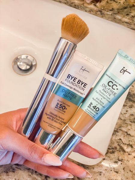 My It Cosmetics Holy Grails are on sale until Sunday! 

I like to use these on days when I want that no make up make up look. Both are lightweight and not heavy on your face at all!

#LTKbeauty #LTKSale #LTKFind