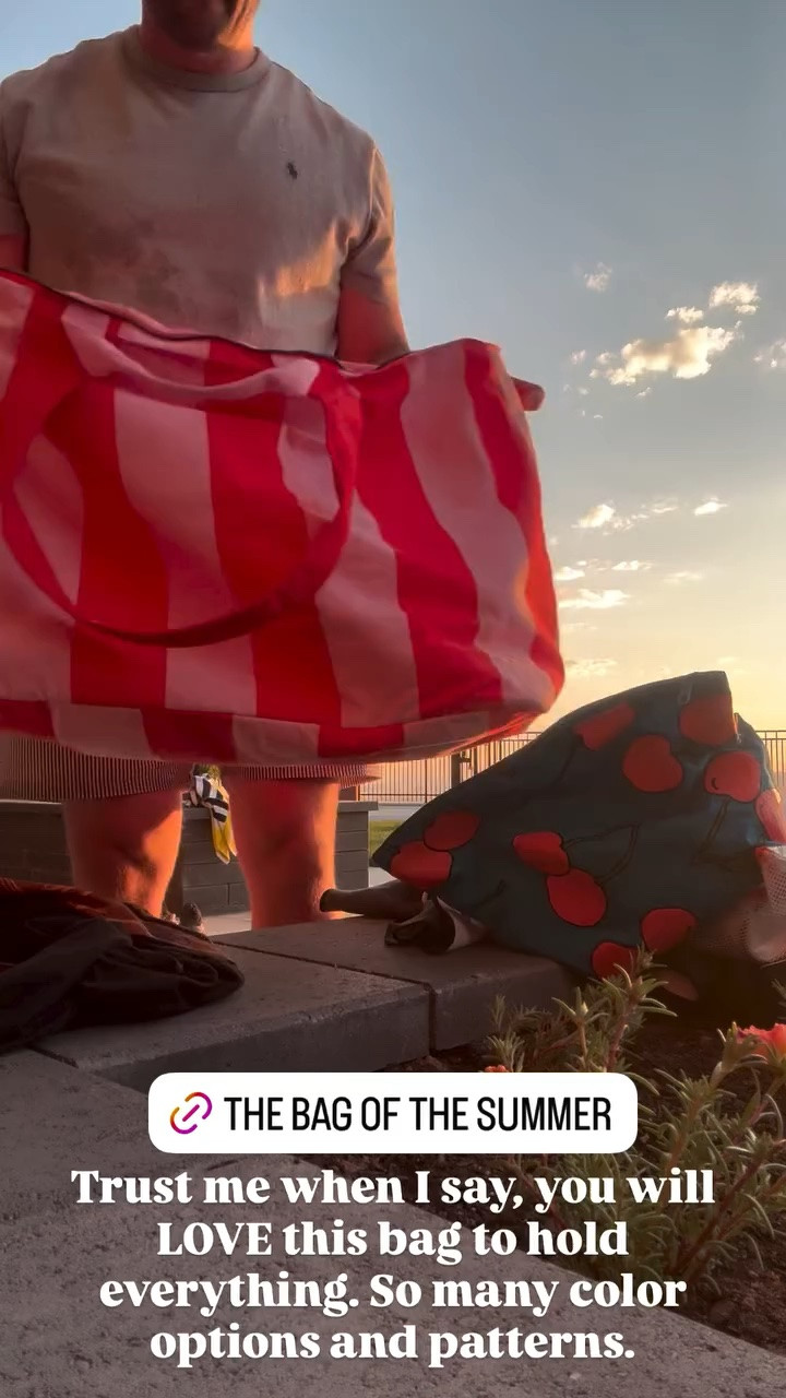 Trust me when I say, you will LOVE this bag to hold everything. So many color options and patterns.

Travel essentials, luggage, beach accessories

#LTKSeasonal #LTKTravel #LTKHome