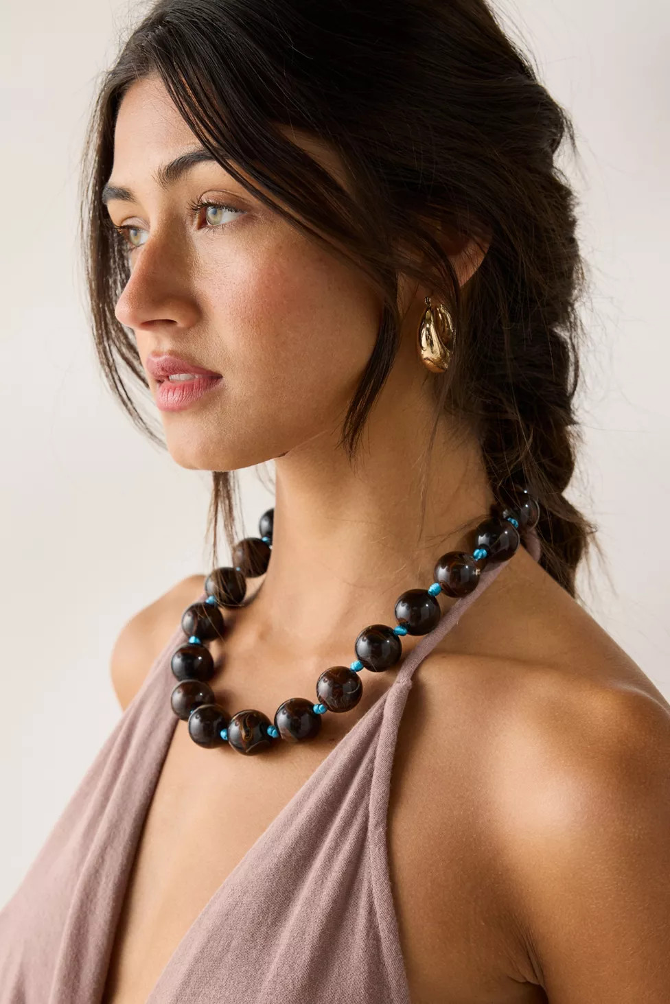 Dani Statement Beaded Necklace | Urban Outfitters (US and RoW)