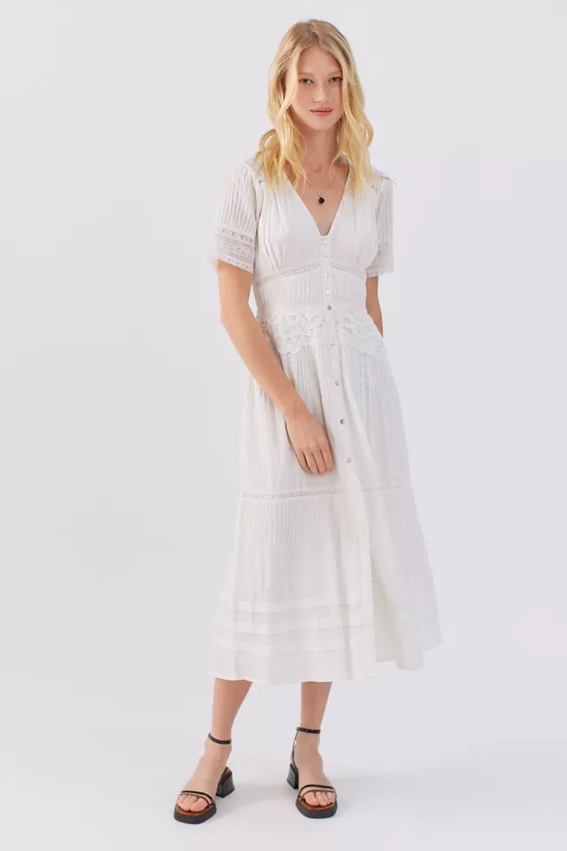 ASTR The Label Honeymoon Lace Midi Dress | Urban Outfitters (US and RoW)