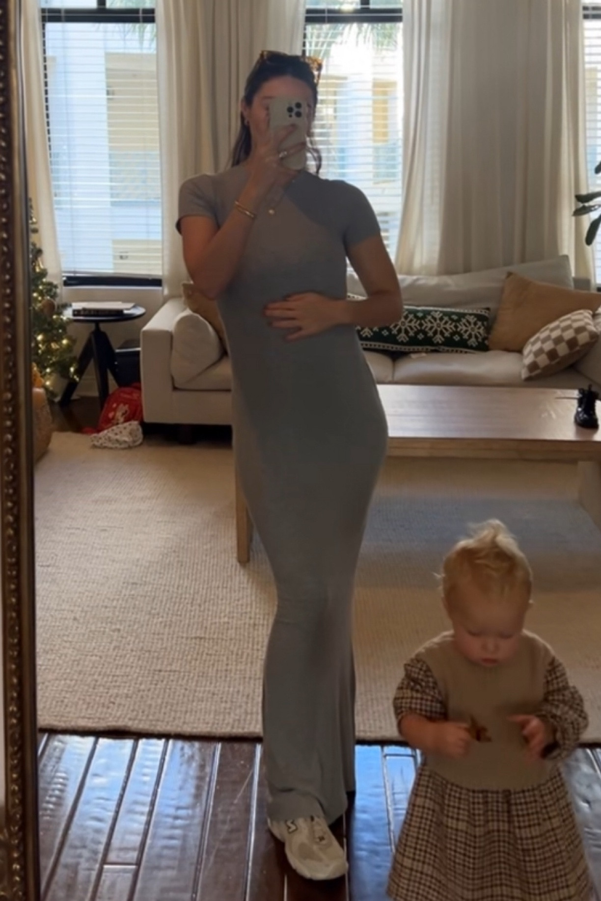 Not a maternity specific dress but so good for the bump! There are SO many different versions of it — plus it’s less than $35 🤌🏼 I also linked the bra + undies I’m wearing for a seamless look !

#LTKfindsunder50 #LTKbump #LTKstyletip