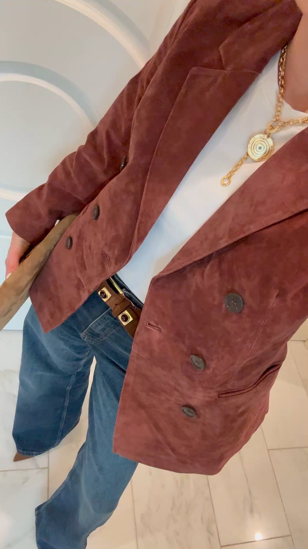 Zara outfit idea! I absolutely love the color of this blazer for fall. I’m 5’7 wearing size 2/25, runs TTS

#LTKootd #LTKSeasonal