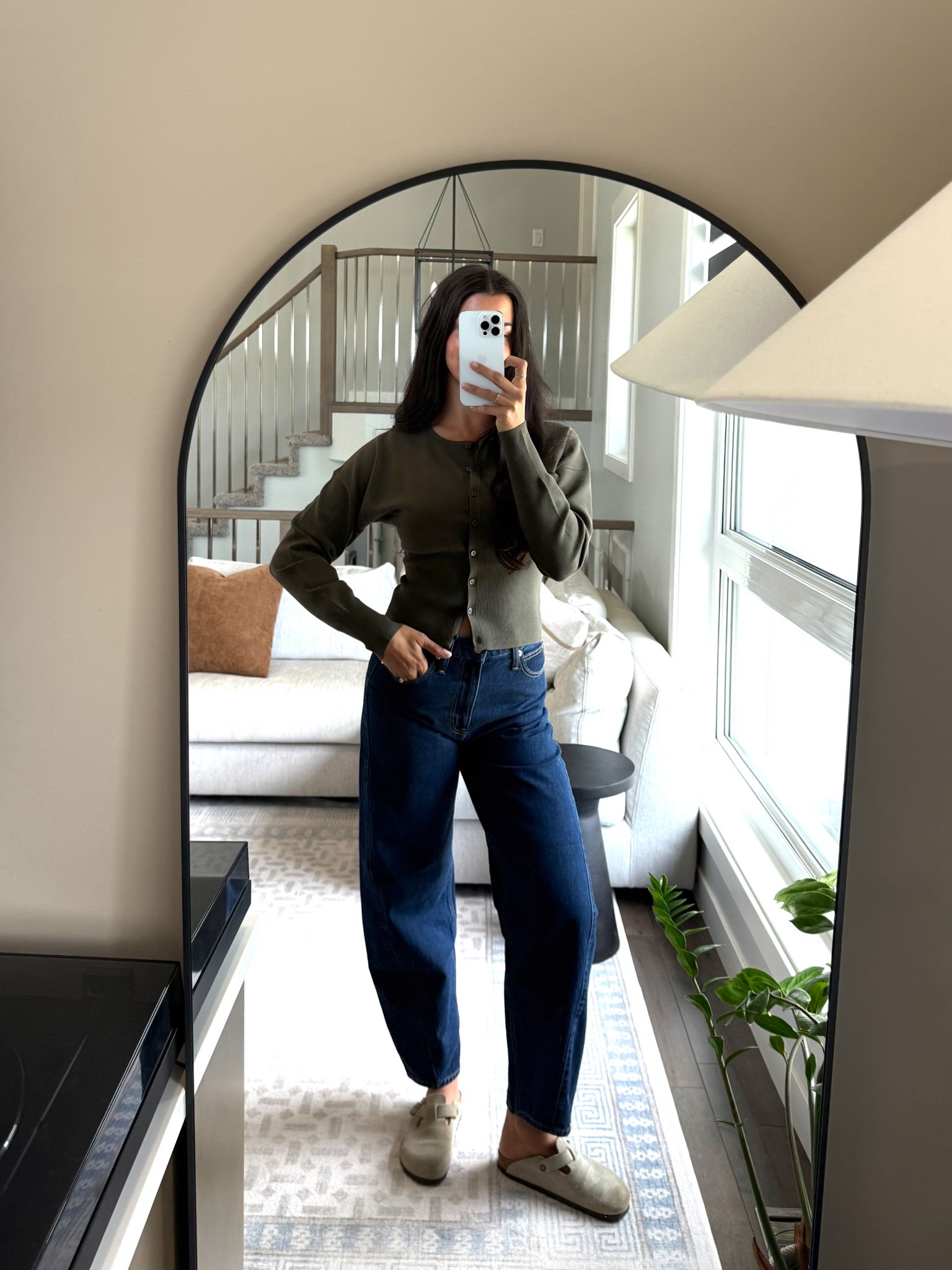 The most flattering cardigan! In size medium 

#LTKcanada