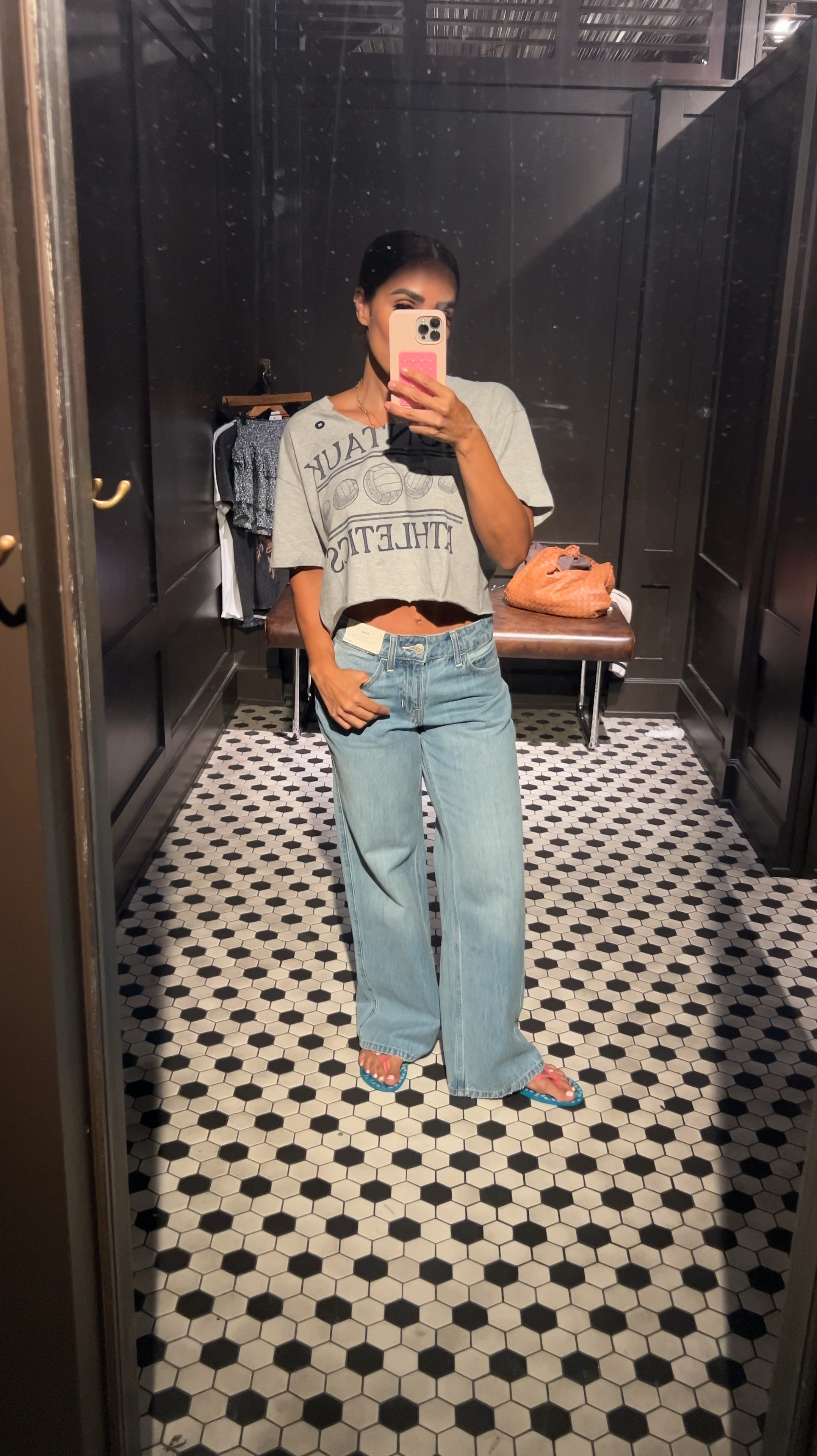 I’m wearing a size 00 (short) for the jeans and a size XS for the top. I am 5’0” and 115 lbs. 34B.

#LTKFindsUnder50 #LTKStyleTip #LTKVideo