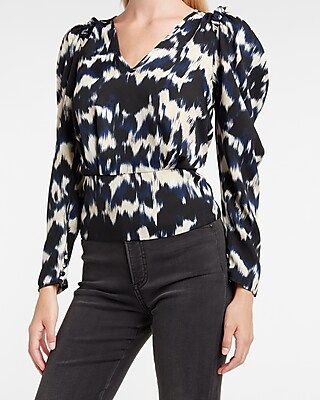Printed Puff Sleeve V-Neck Top | Express