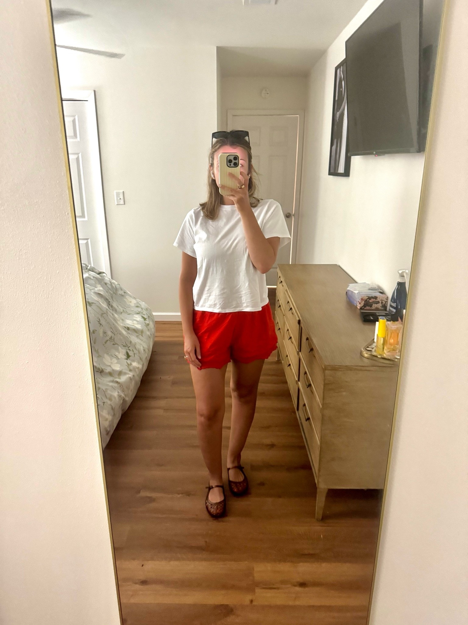 Today’s it’s 100 degrees outside fit🤣🔥

#LTKootd #LTKSaleAlert #LTKBump