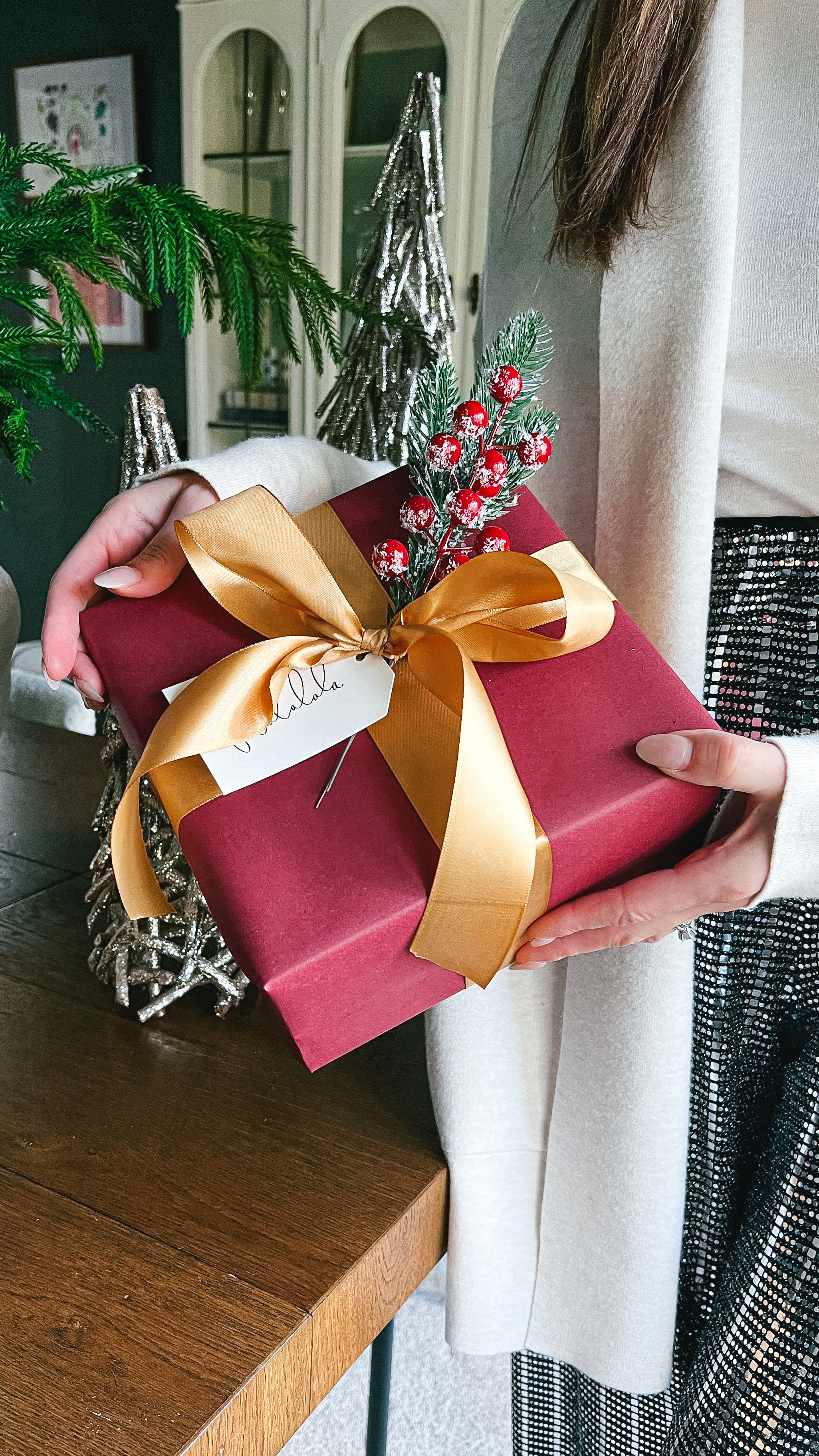 Tis the season for wrapping those gifts! I am loving this gold and burgundy color combo for the season!

#LTKSeasonal #LTKHoliday #LTKGiftGuide