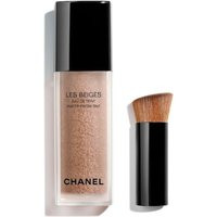 CHANEL - LES BEIGES EAU DE TEINT Foundation 30 ml MEDIUM (1733.33 € / 1 l) | Douglas (DE)