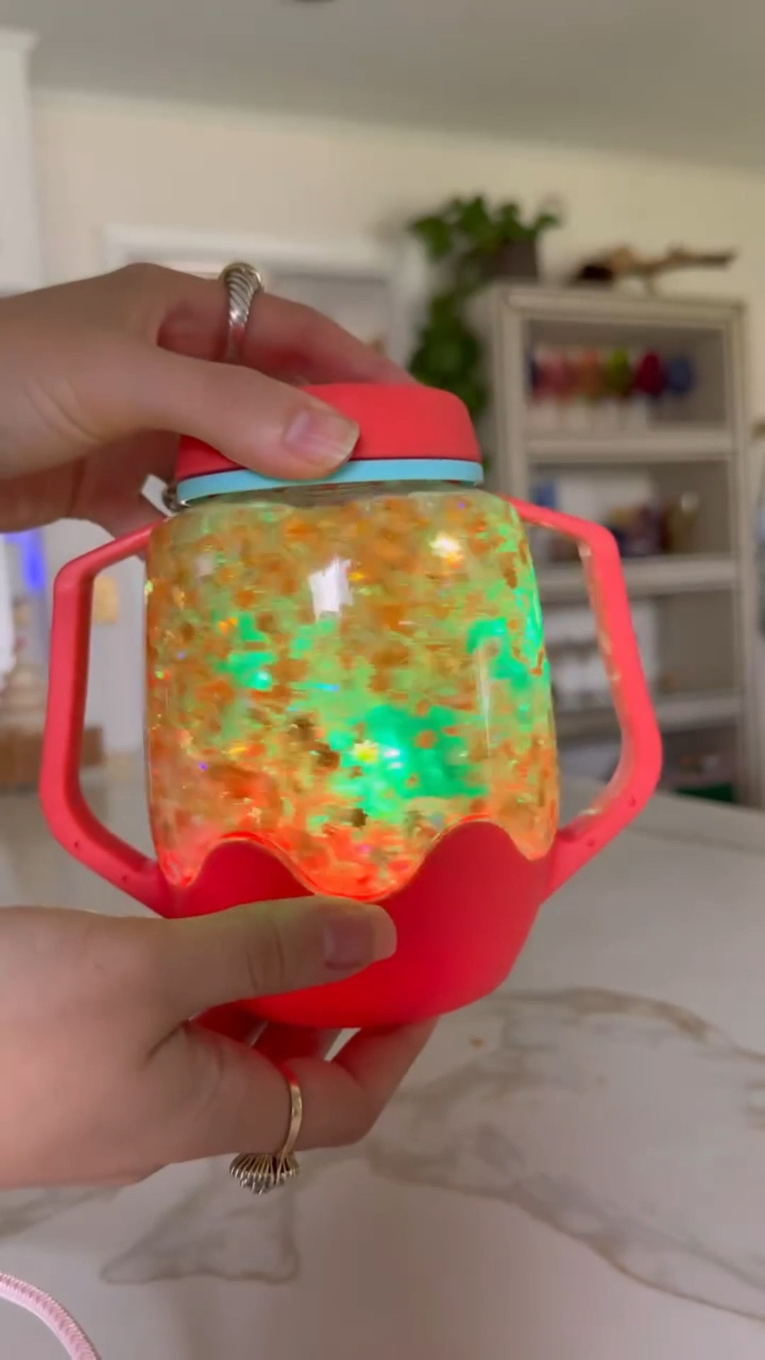 The cutest sensory activity to not only play with but to make together 🥹✨ 

Comment “JAR” and I’ll send you the link for this all in one bundle 
•
•
•
•
#Firstbirthday #oneyearold #babybirthdaygift #babygiftideas #sensorytoy