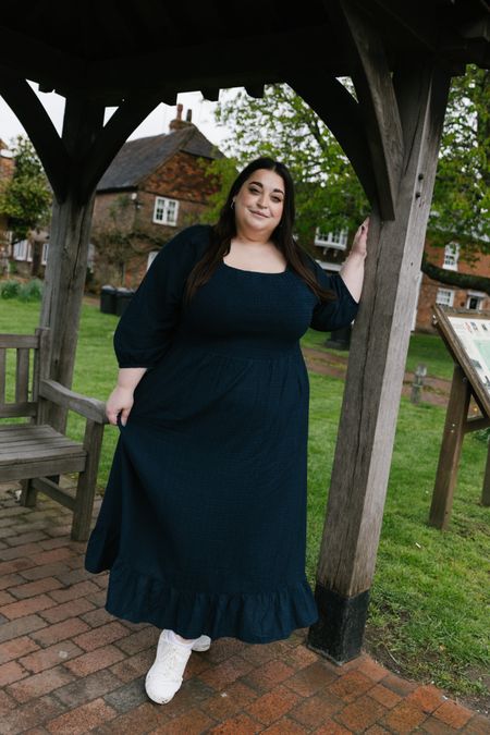 The easiest throw-on dress
Comes up nice and big so the UK24 would definitely fit up to a UK26/8 and available in lots of different colours.

#plussize #plussizeinfluencer #plussizefashion 

#LTKSeasonal #LTKcurves